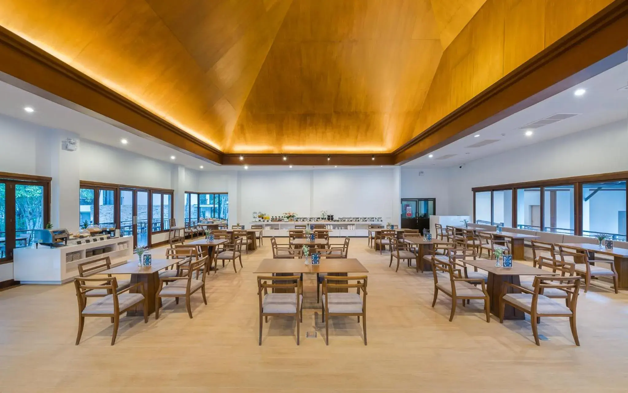 Restaurant/places to eat in Belle Villa Resort, Khao Yai Restaurant/places to eat in Belle Villa Resort, Khao Yai