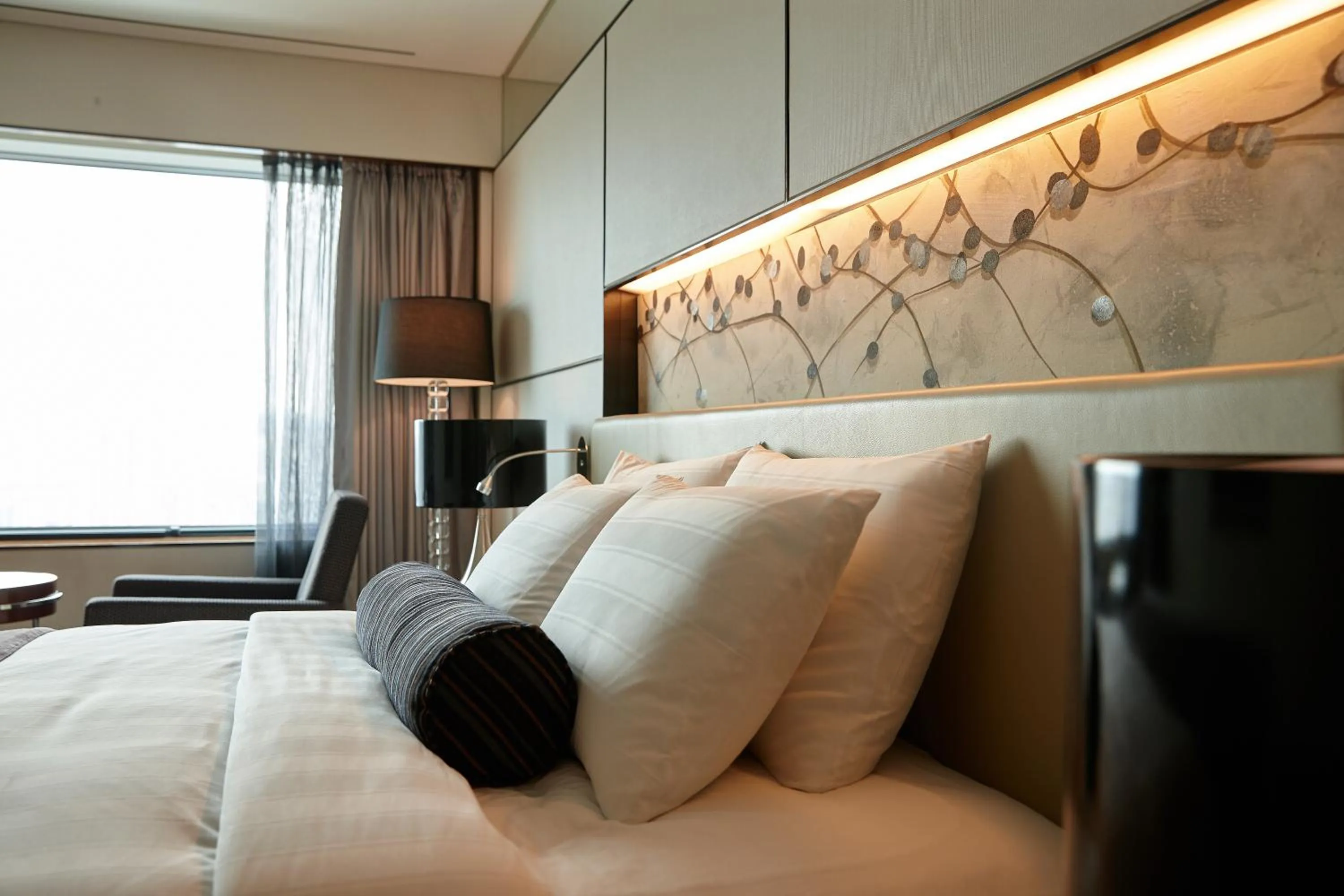 Bed in Lotte Hotel Busan