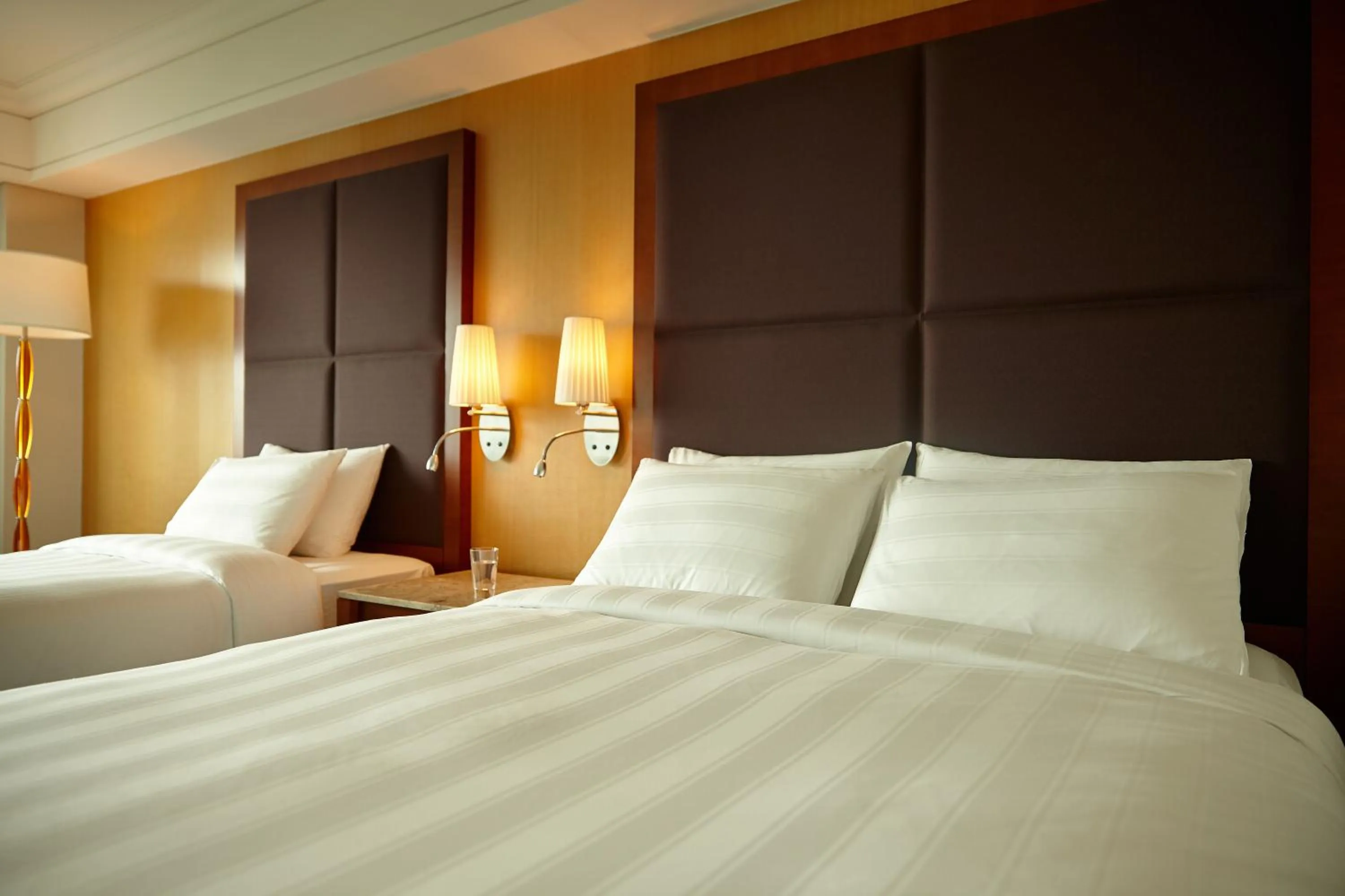 Bed in Lotte Hotel Busan