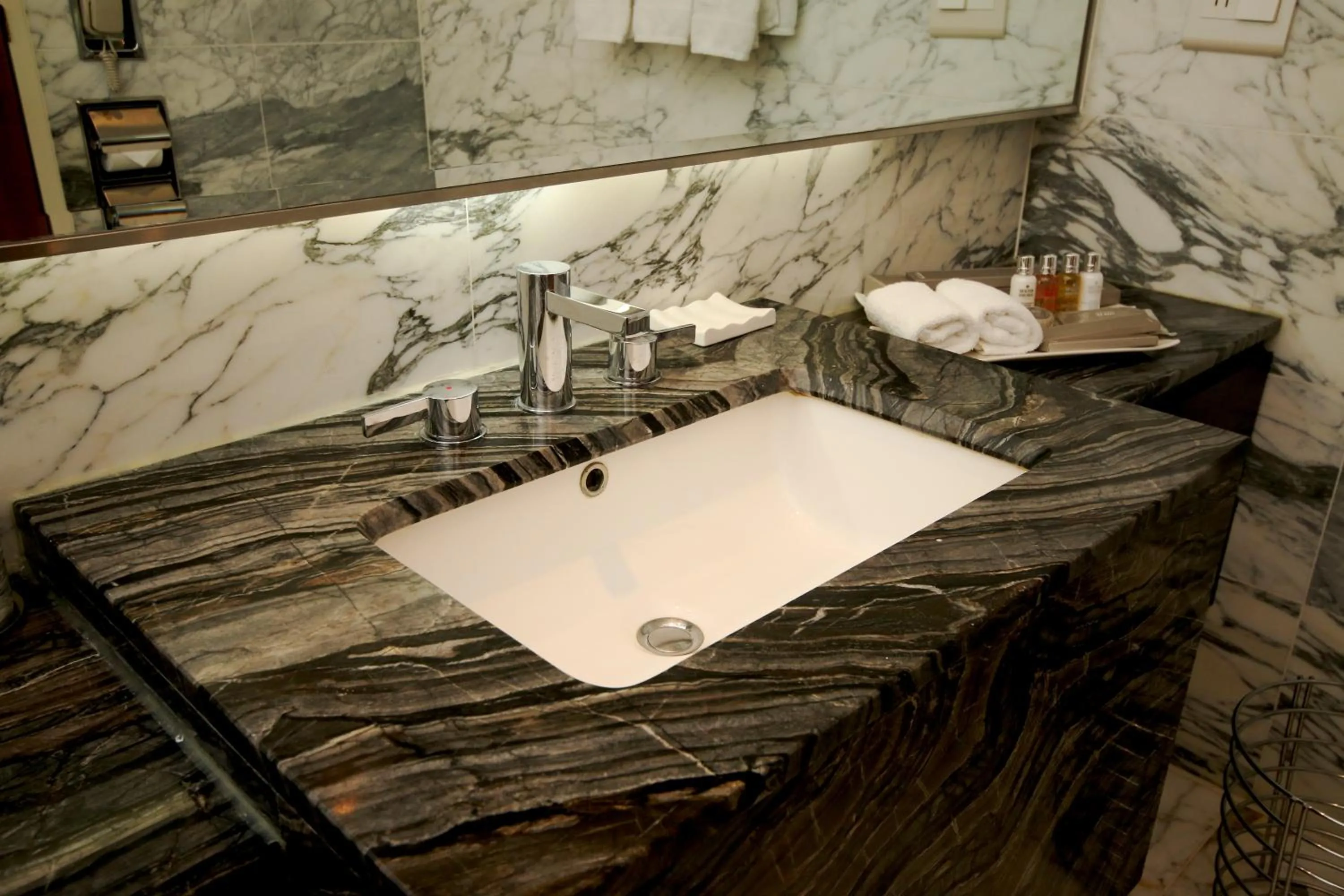 Bathroom in Lotte Hotel Busan