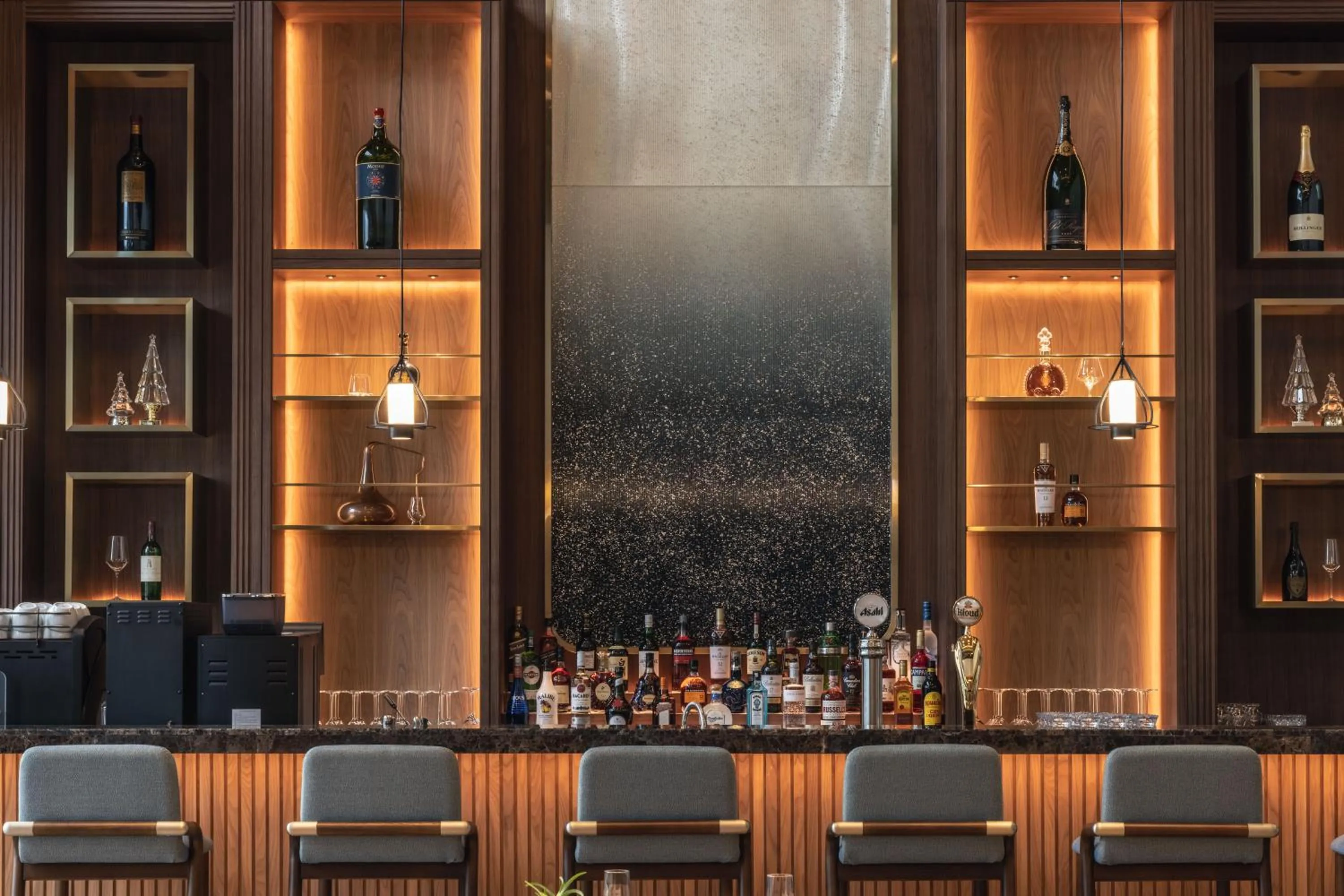 Restaurant/places to eat in Lotte Hotel Busan