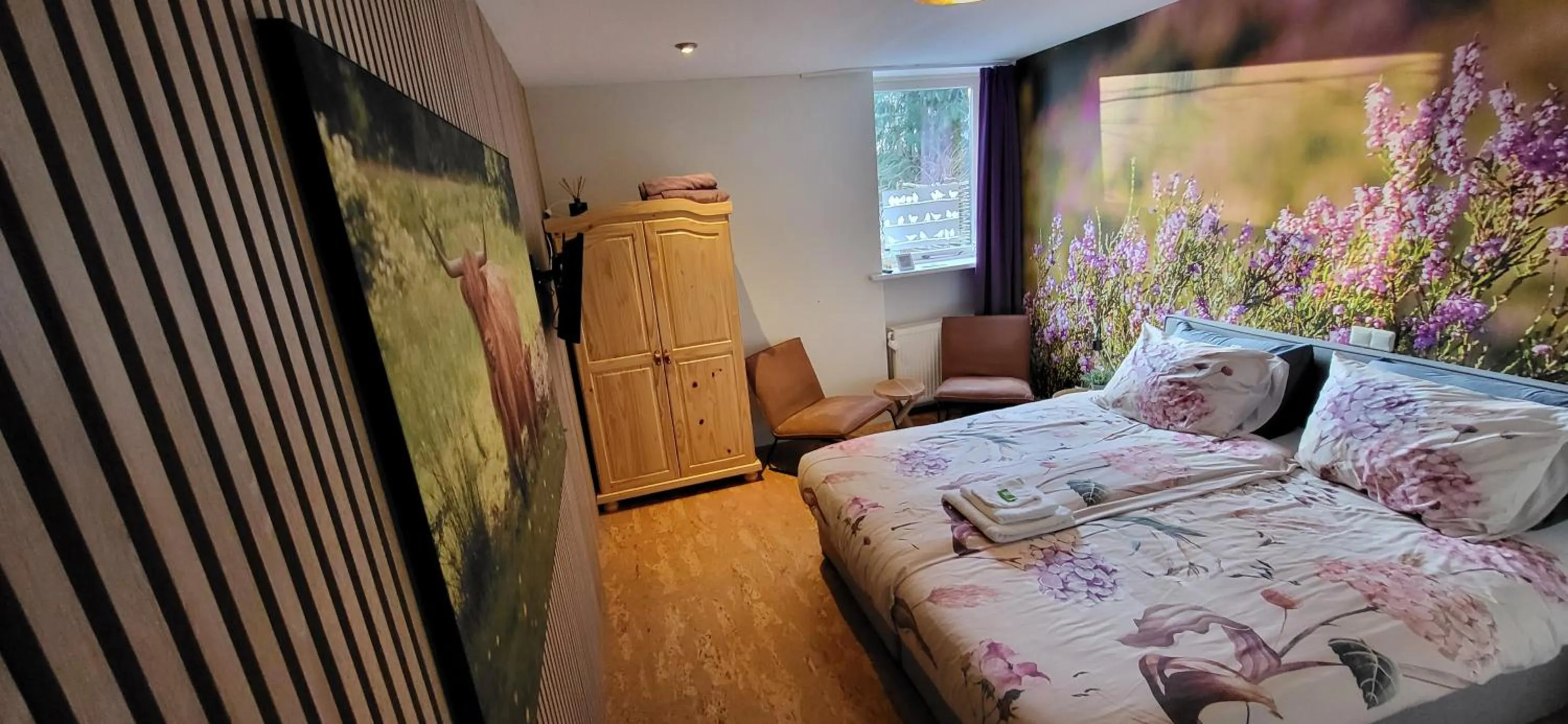 Bed in Herberg De Eexter Os