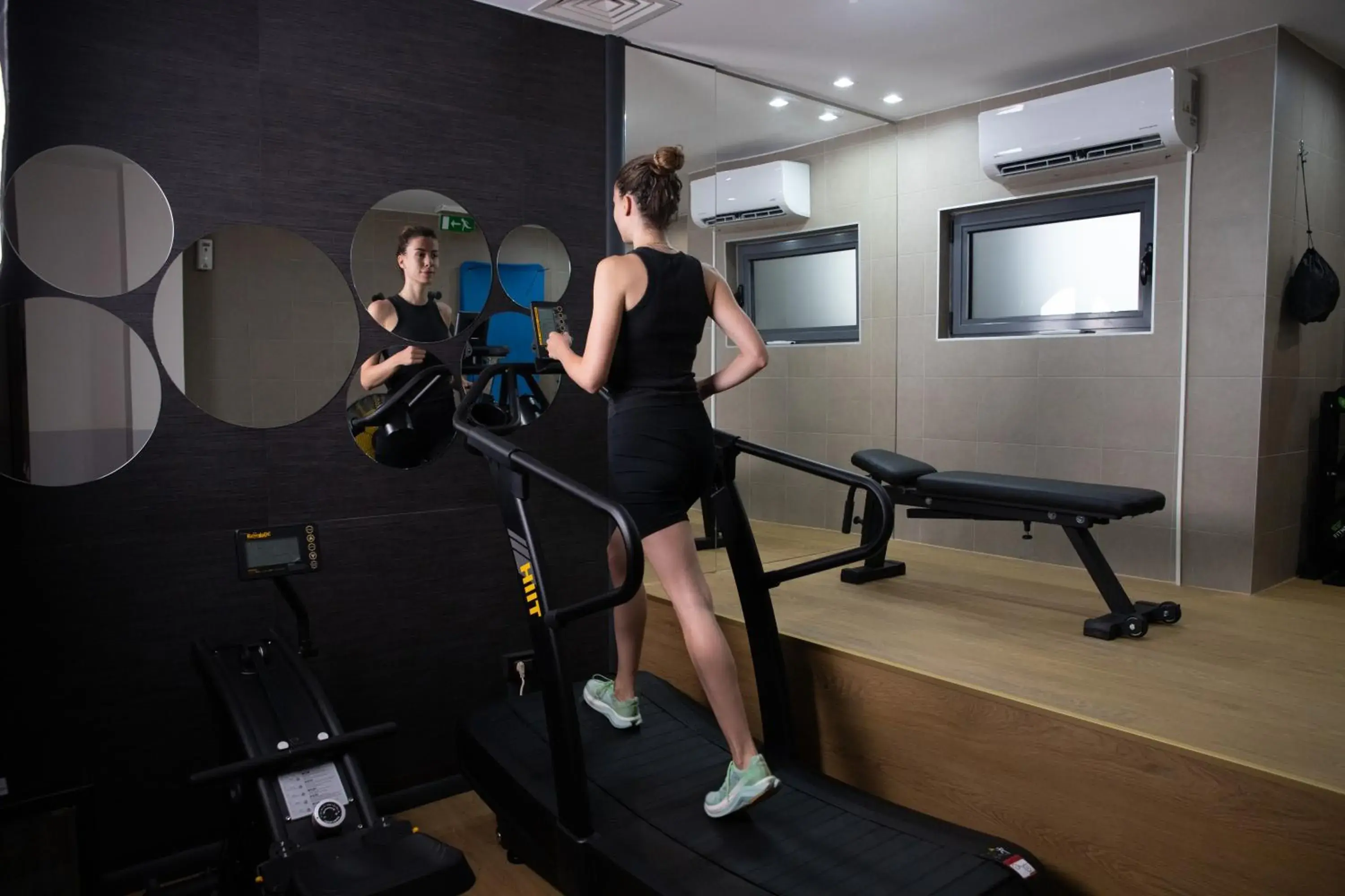 Fitness centre/facilities in Belgrade Art Hotel, a member of Radisson Individuals Fitness centre/facilities in Belgrade Art Hotel, a member of Radisson Individuals