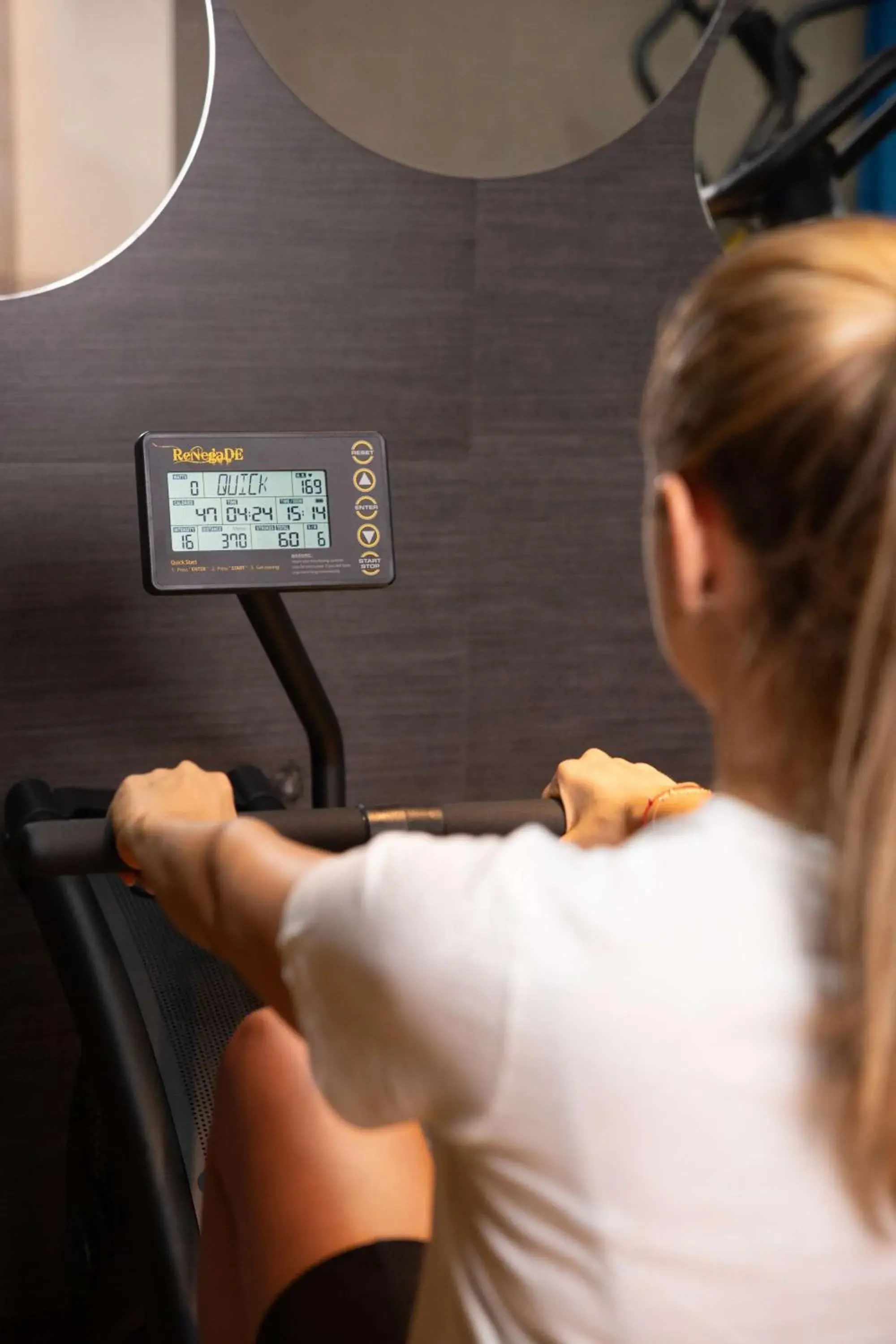 Fitness centre/facilities in Belgrade Art Hotel, a member of Radisson Individuals Fitness centre/facilities in Belgrade Art Hotel, a member of Radisson Individuals