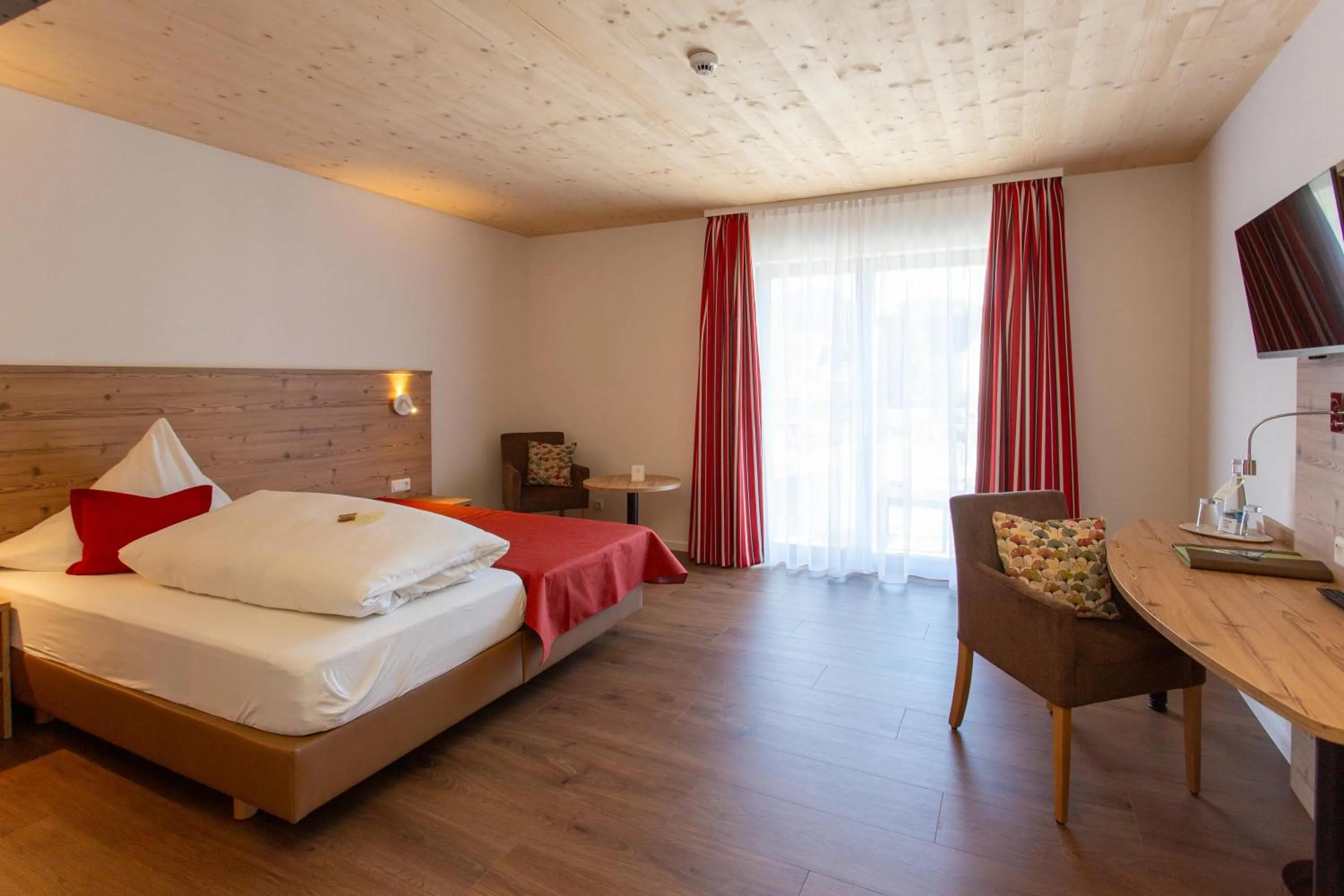 Photo of the whole room, Bed in Hotel Waldblick