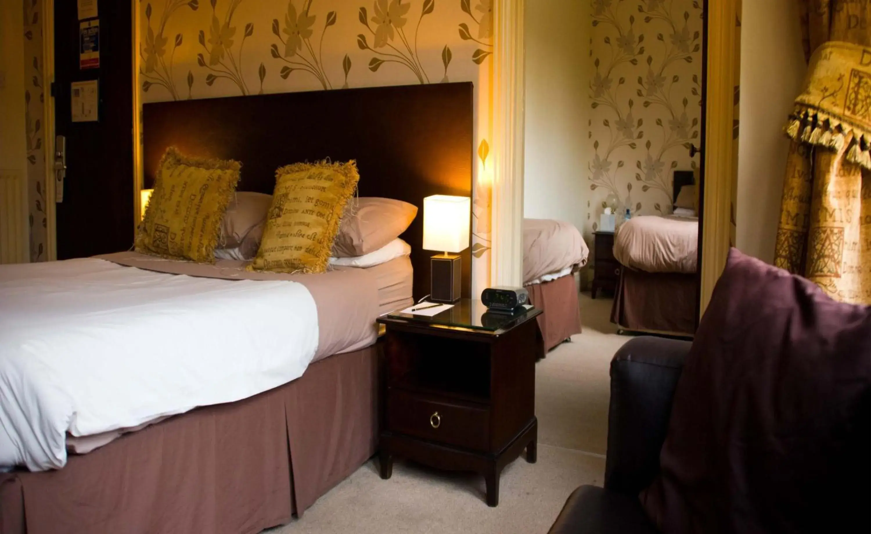 Bed in Beverley Hotel