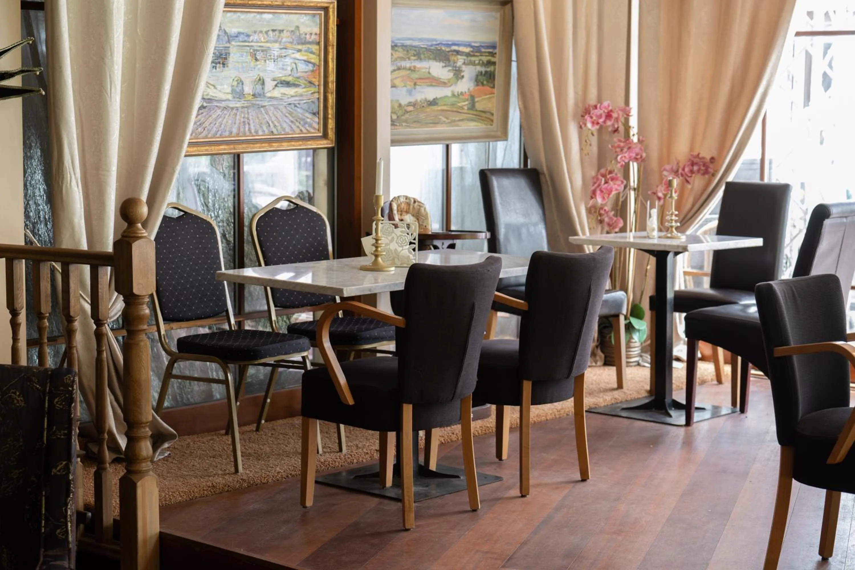 Restaurant/places to eat in Paivilla Boutique Hotel