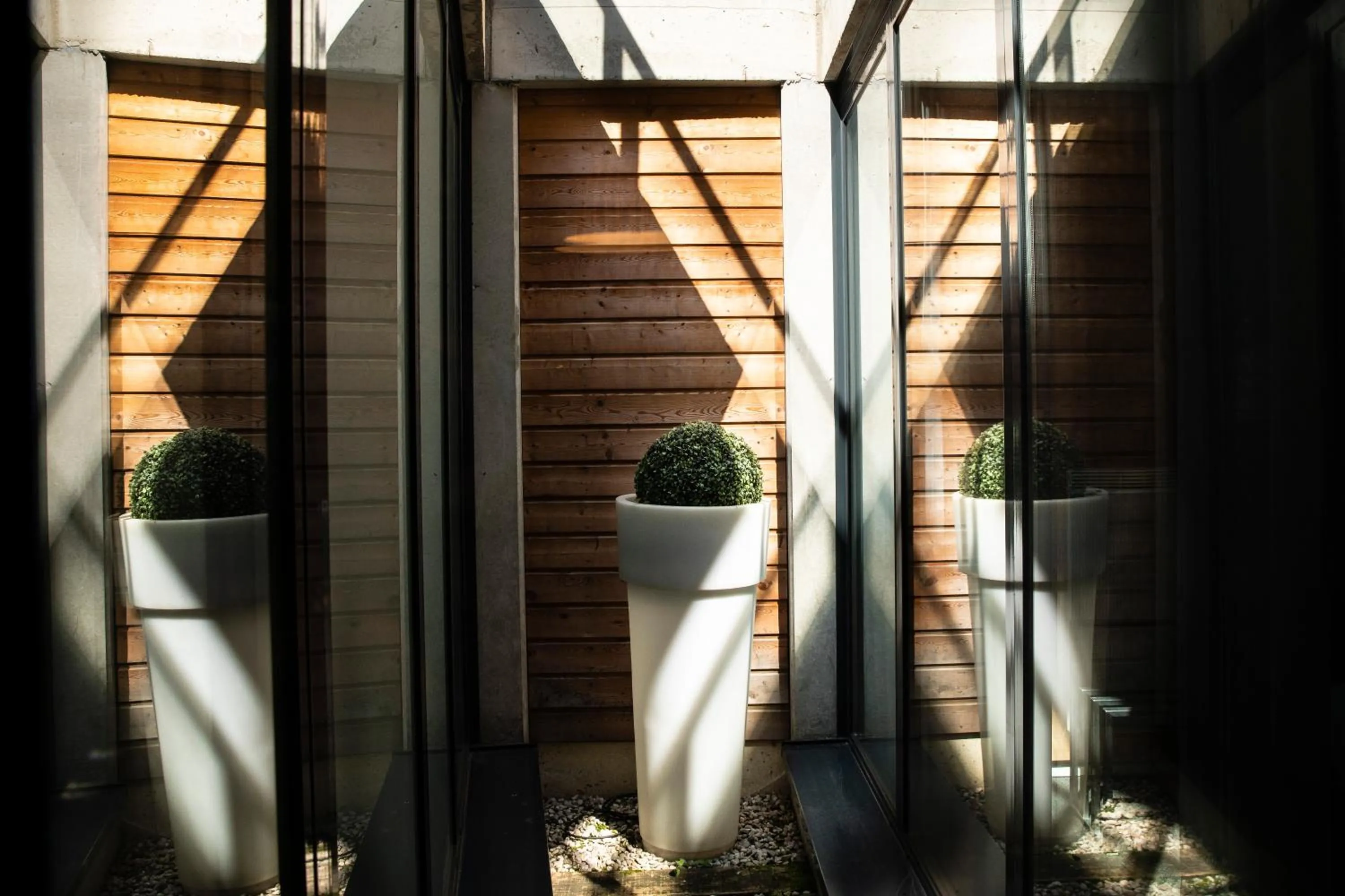 View (from property/room) in Hotel Le Pavillon 7