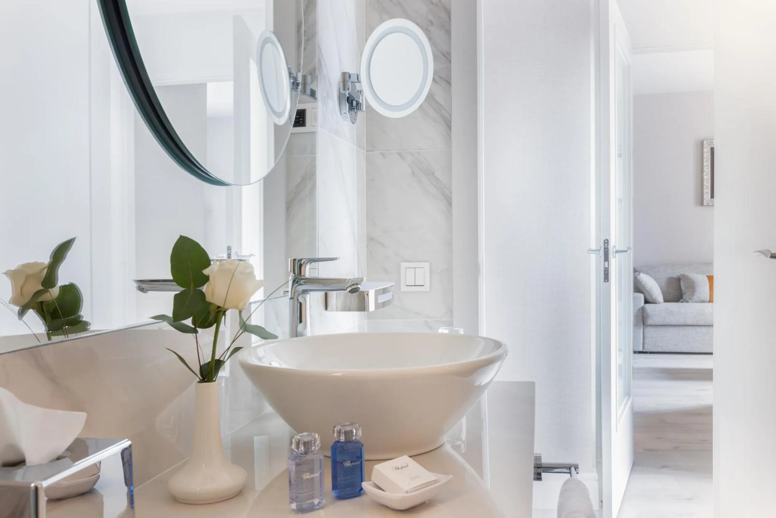 Bathroom in Suites Center Barcelona