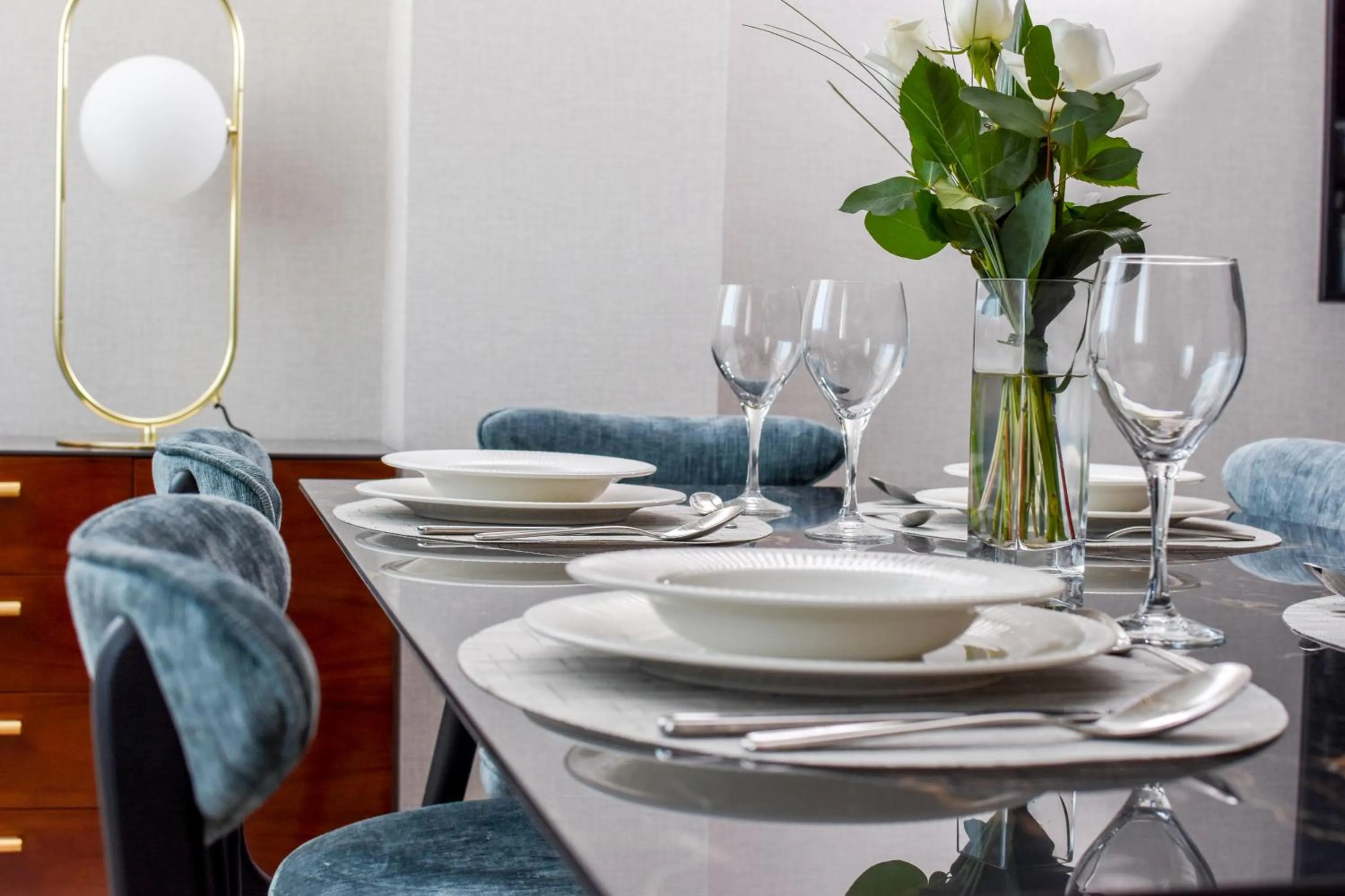 Dining area in Suites Center Barcelona