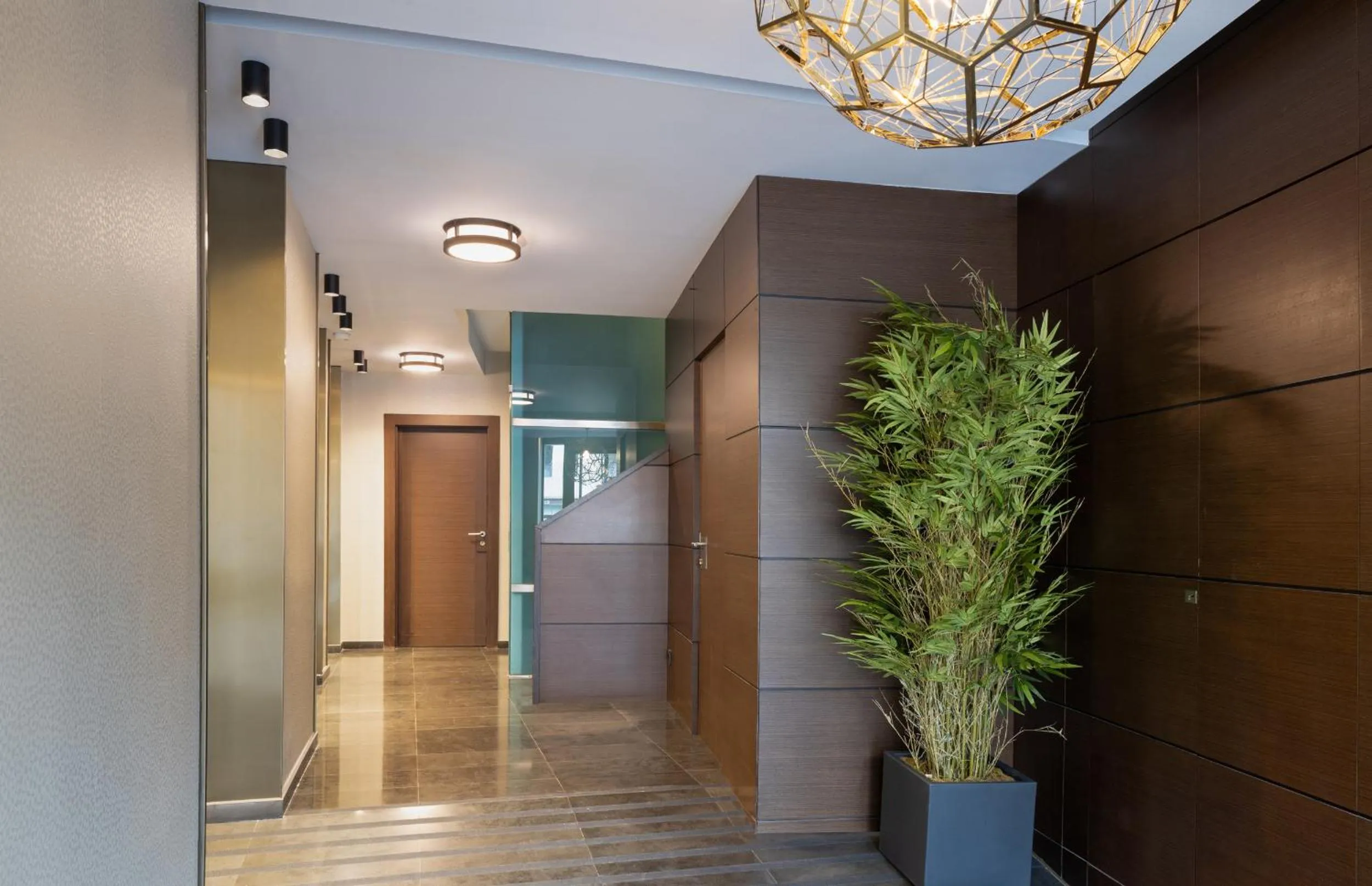 Facade/entrance in Suites Center Barcelona