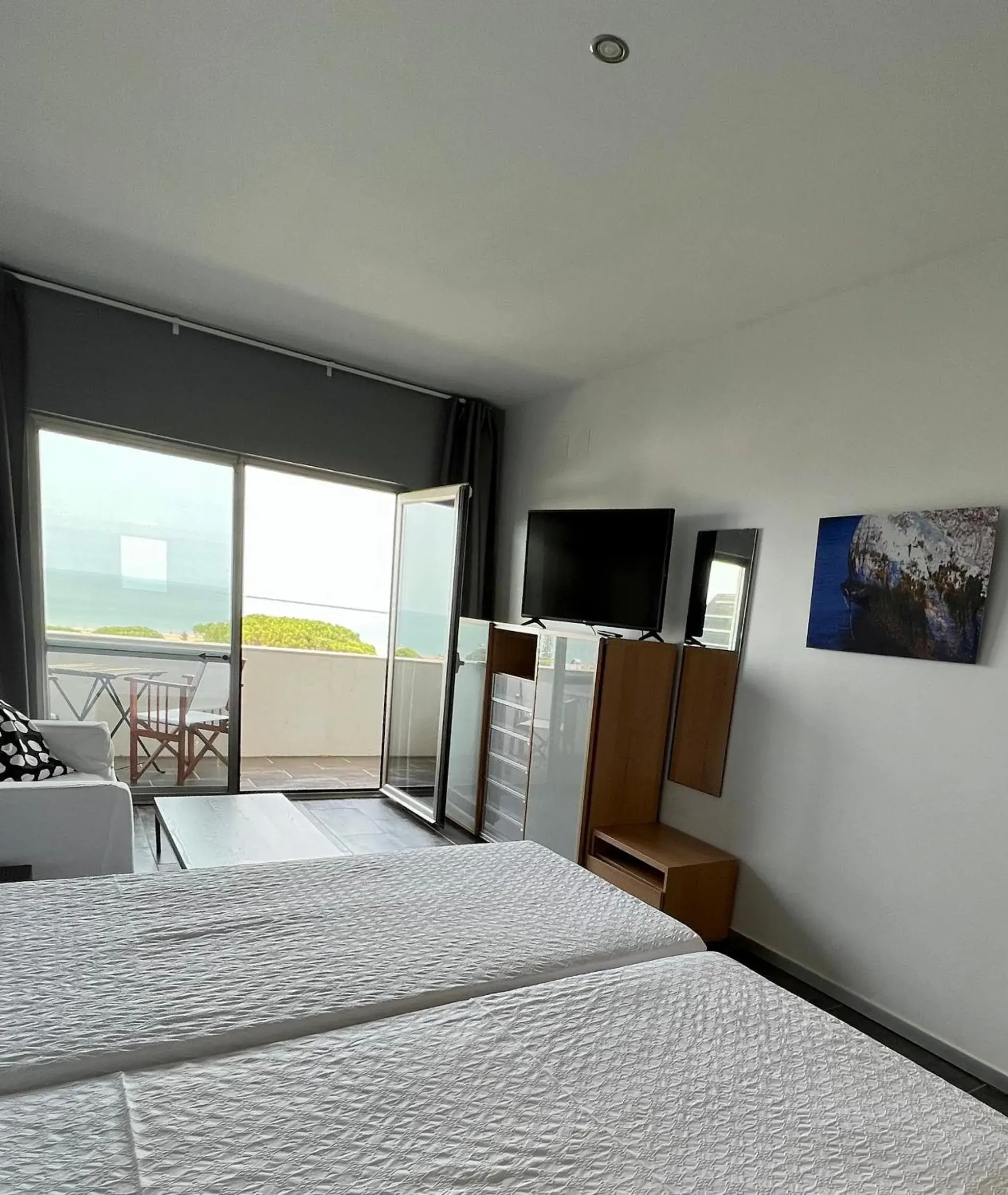 Queen Room with Sea View in Mazagonia Queen Room with Sea View in Mazagonia