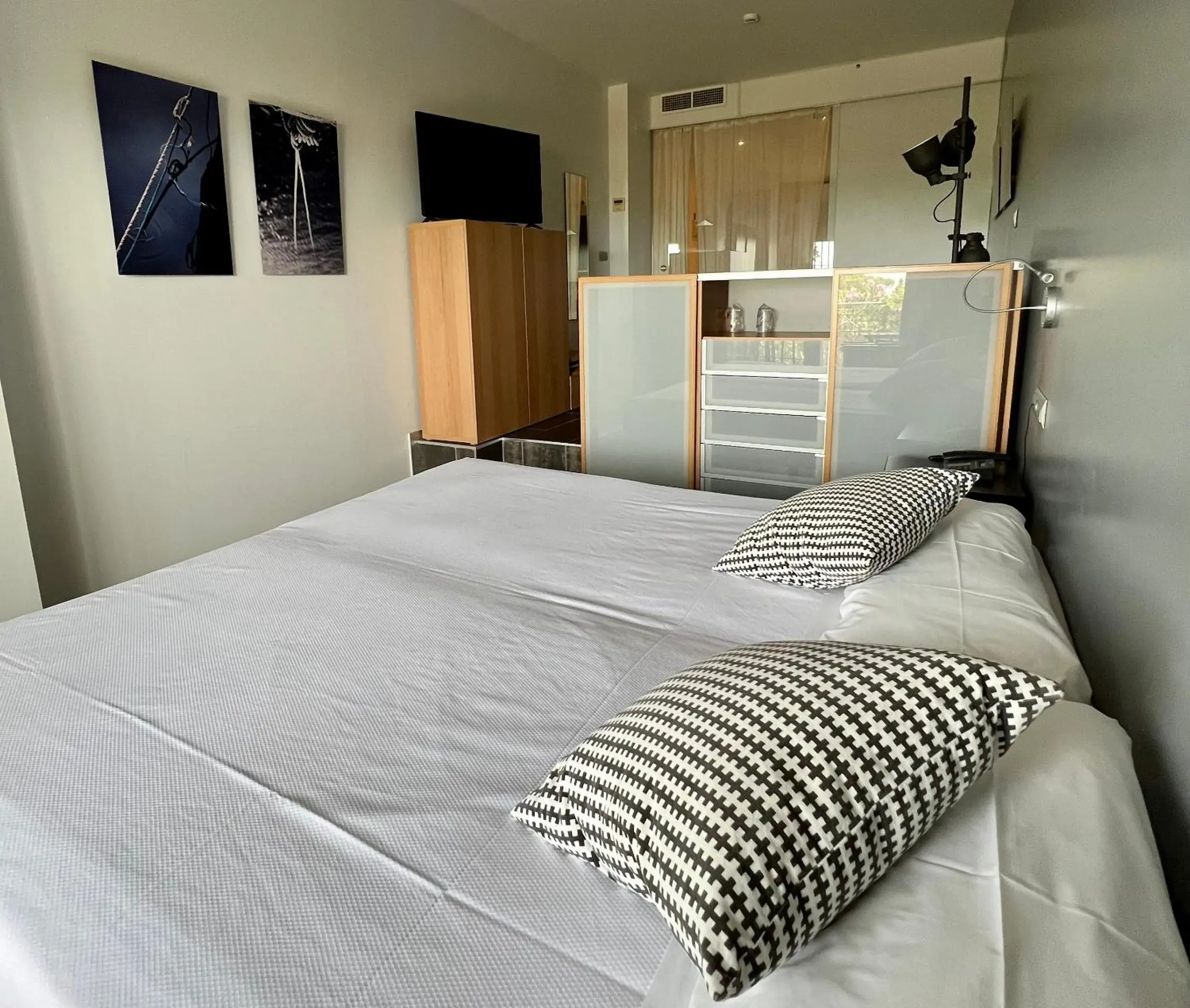 Deluxe King Room with Sea View in Mazagonia Deluxe King Room with Sea View in Mazagonia