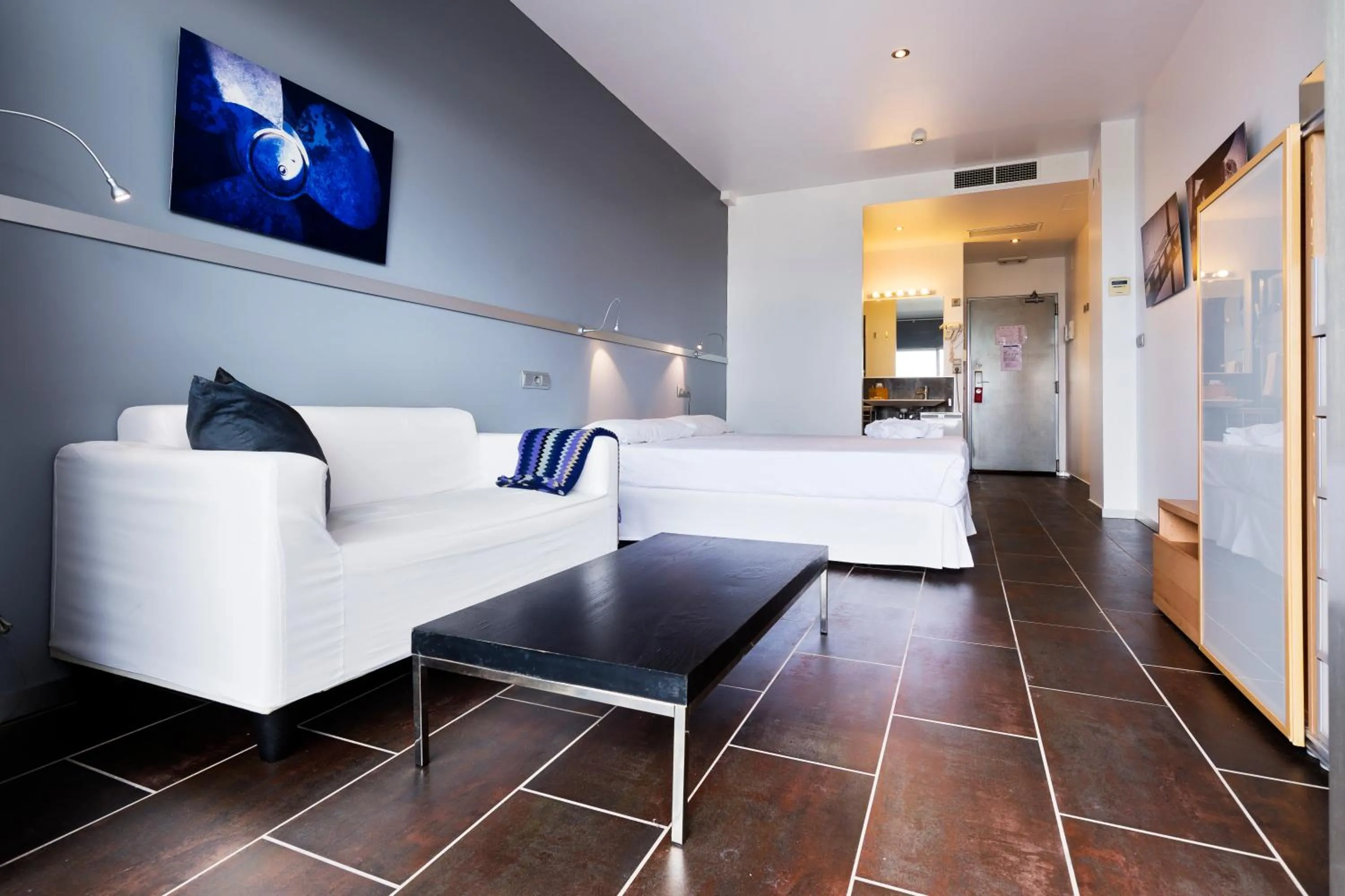 TV and multimedia in Mazagonia