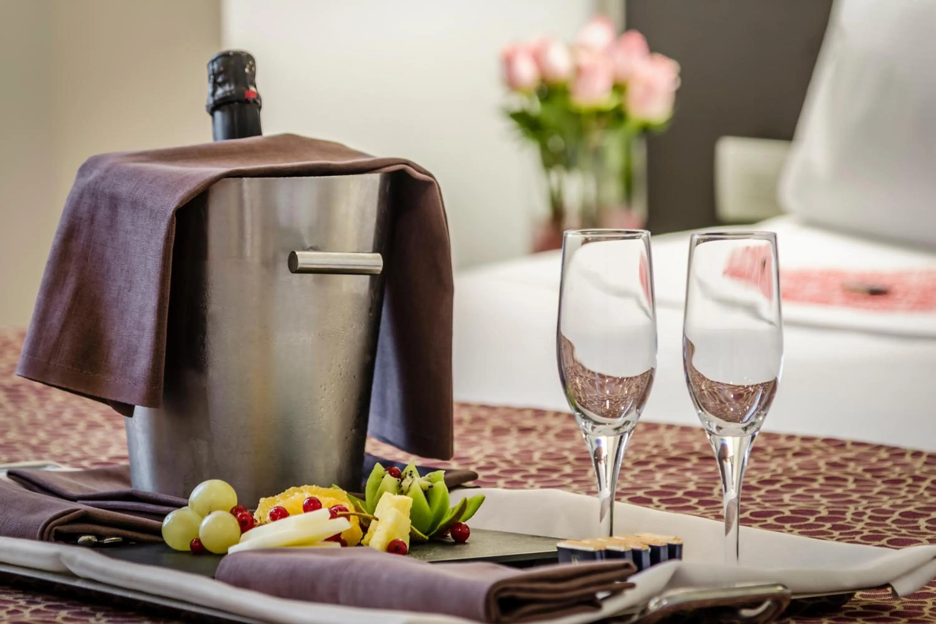 Bed in Eurostars Roma Aeterna