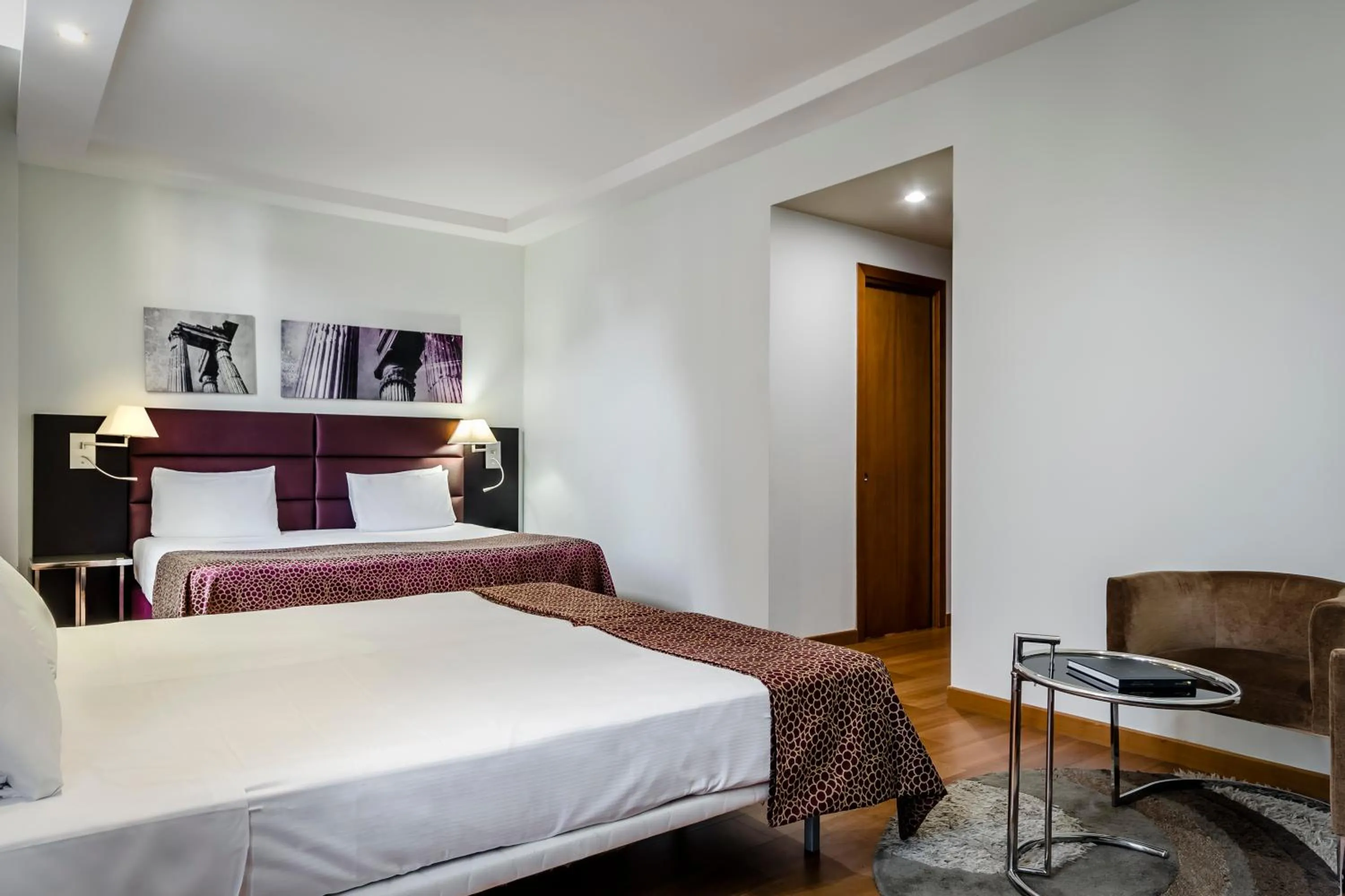 Bed in Eurostars Roma Aeterna