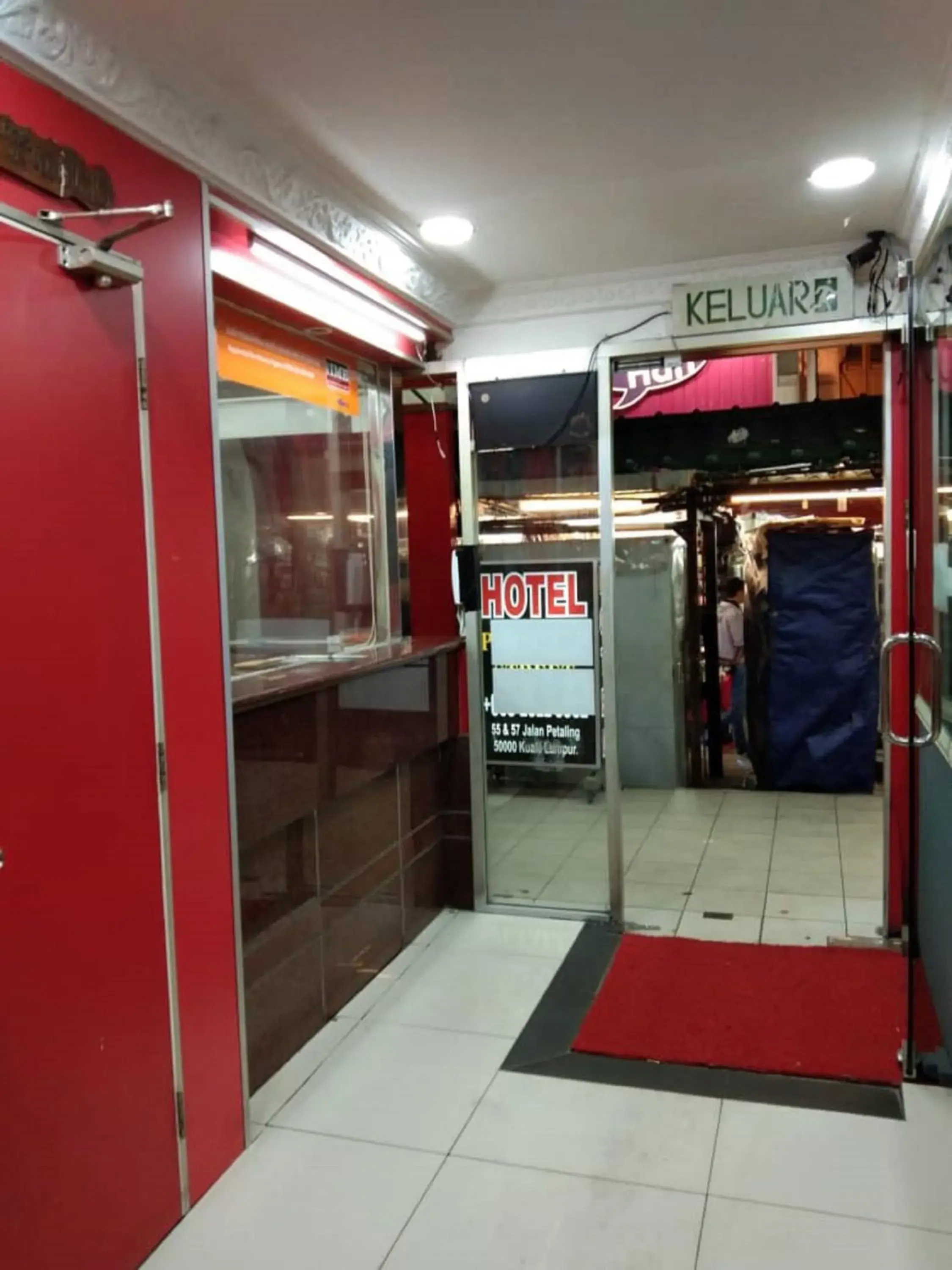 Facade/entrance in Petaling Street Hotel Chinatown Facade/entrance in Petaling Street Hotel Chinatown