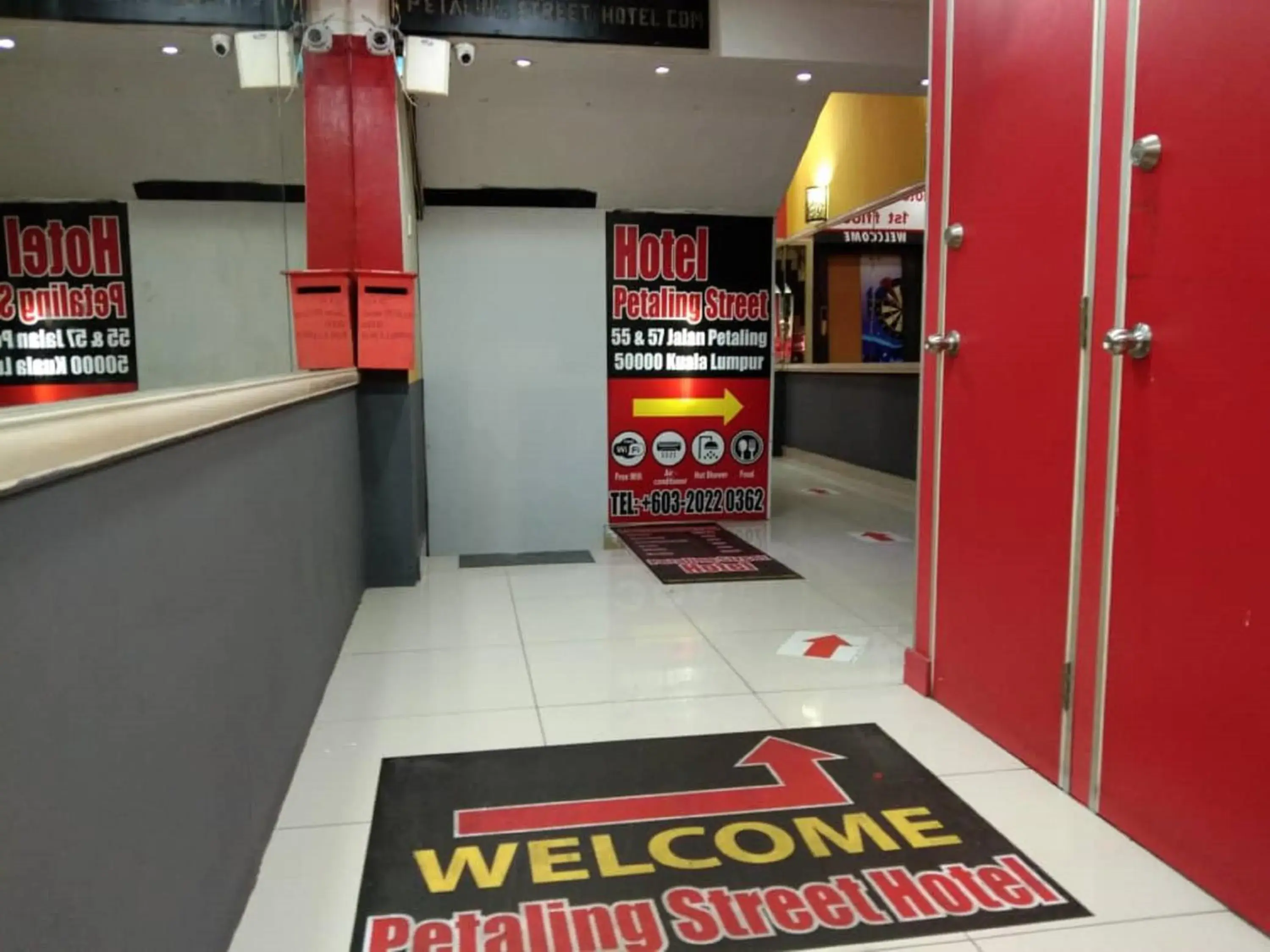 Facade/entrance in Petaling Street Hotel Chinatown Facade/entrance in Petaling Street Hotel Chinatown