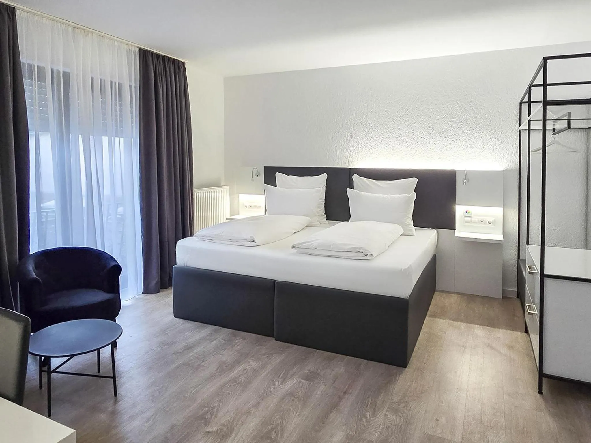 Photo of the whole room, Bed in DORMERO Moselhotel Koblenz-Alken