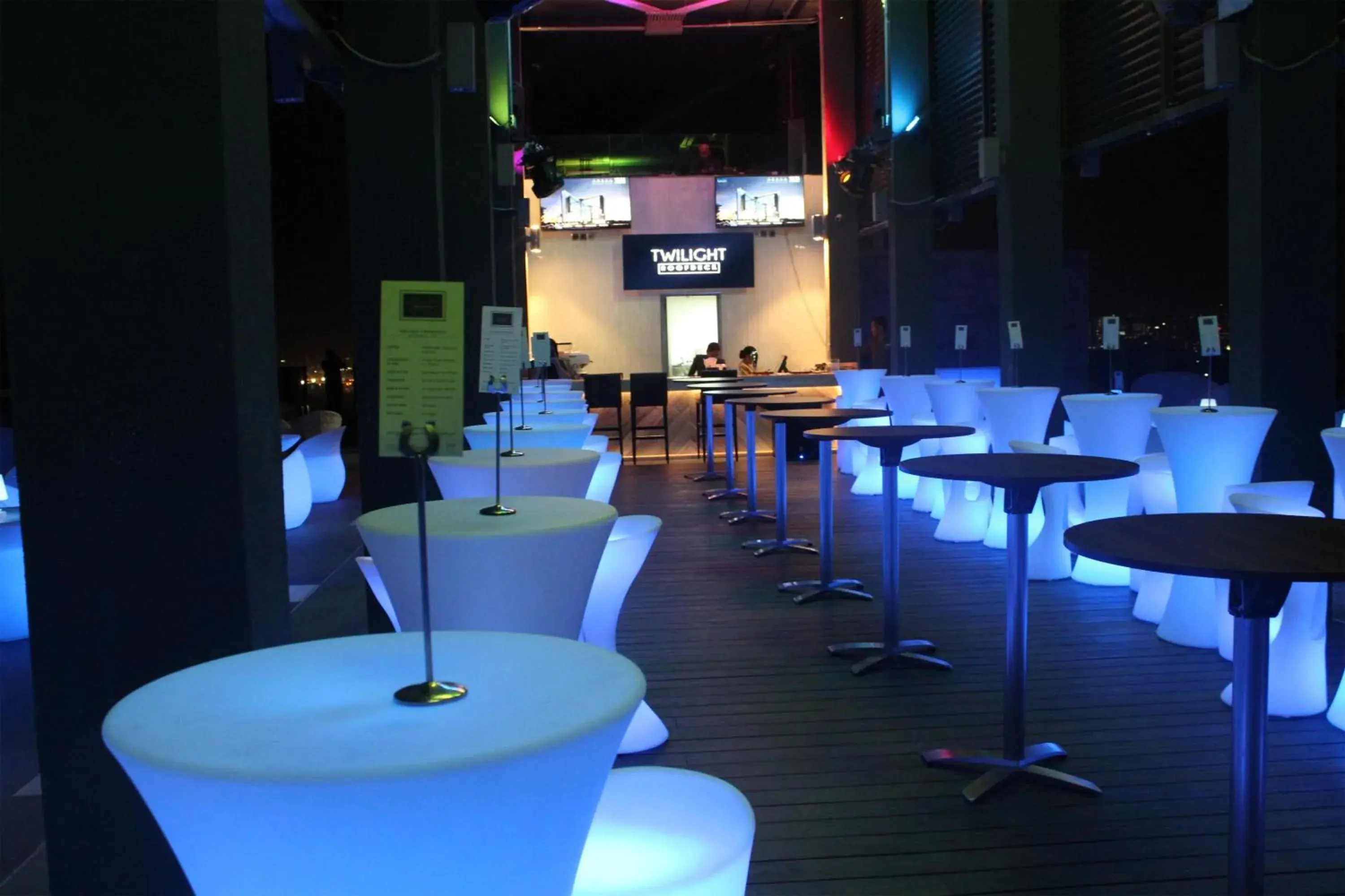 Restaurant/places to eat in bai Hotel Cebu Restaurant/places to eat in bai Hotel Cebu