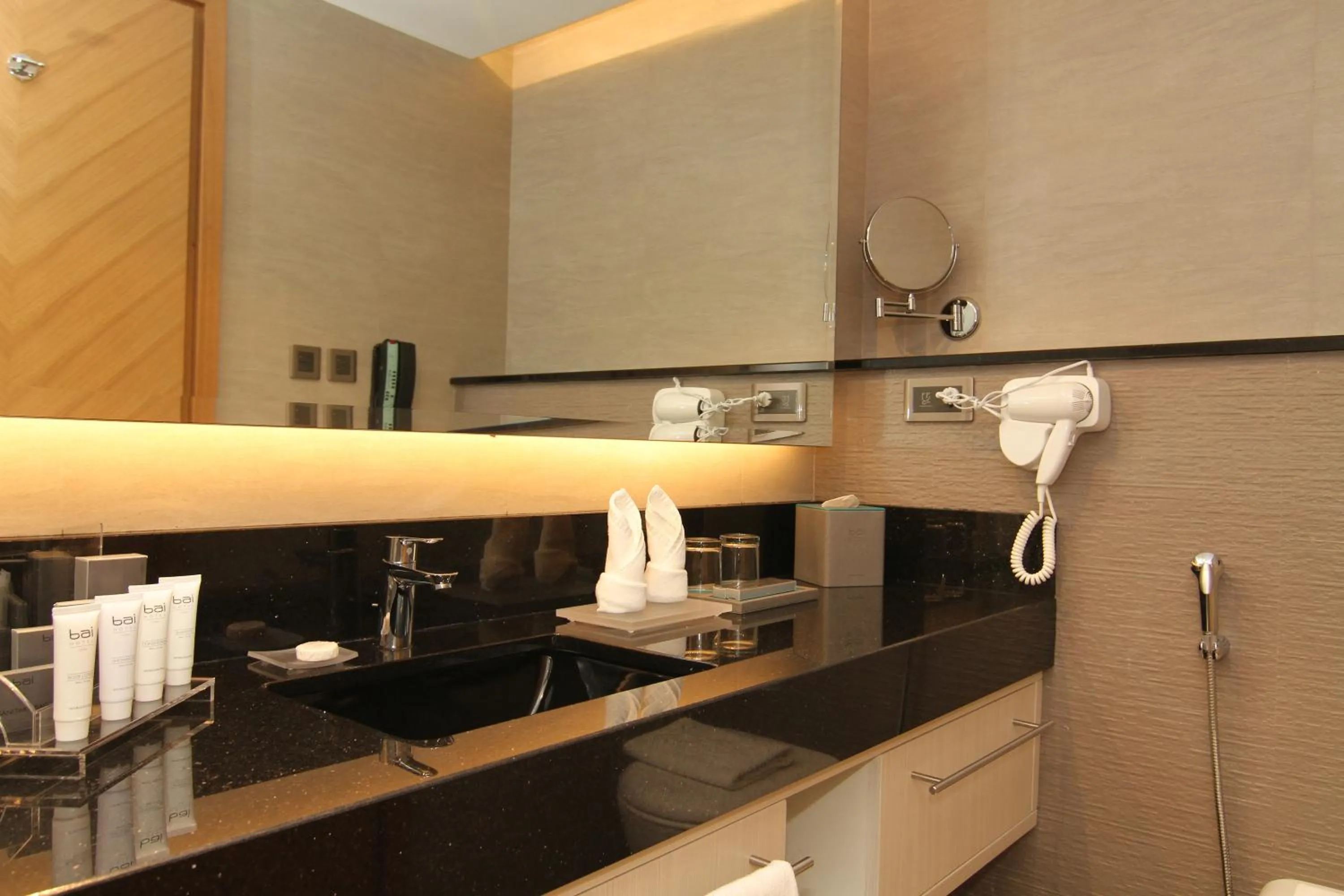 Bathroom in bai Hotel Cebu