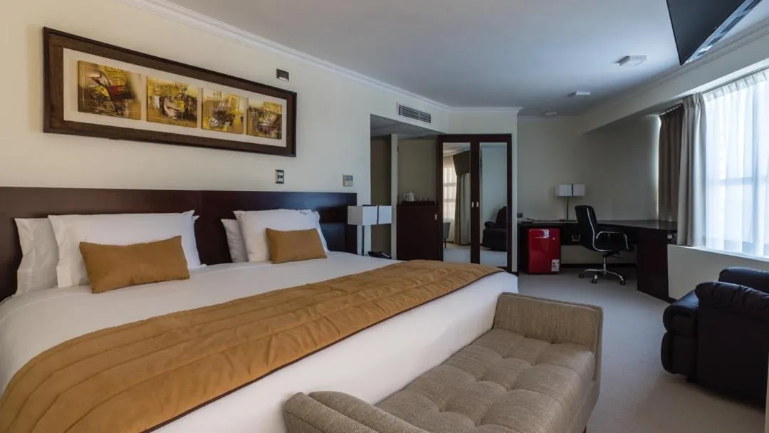 Photo of the whole room, Bed in Hotel Costa Pacifico - Suite