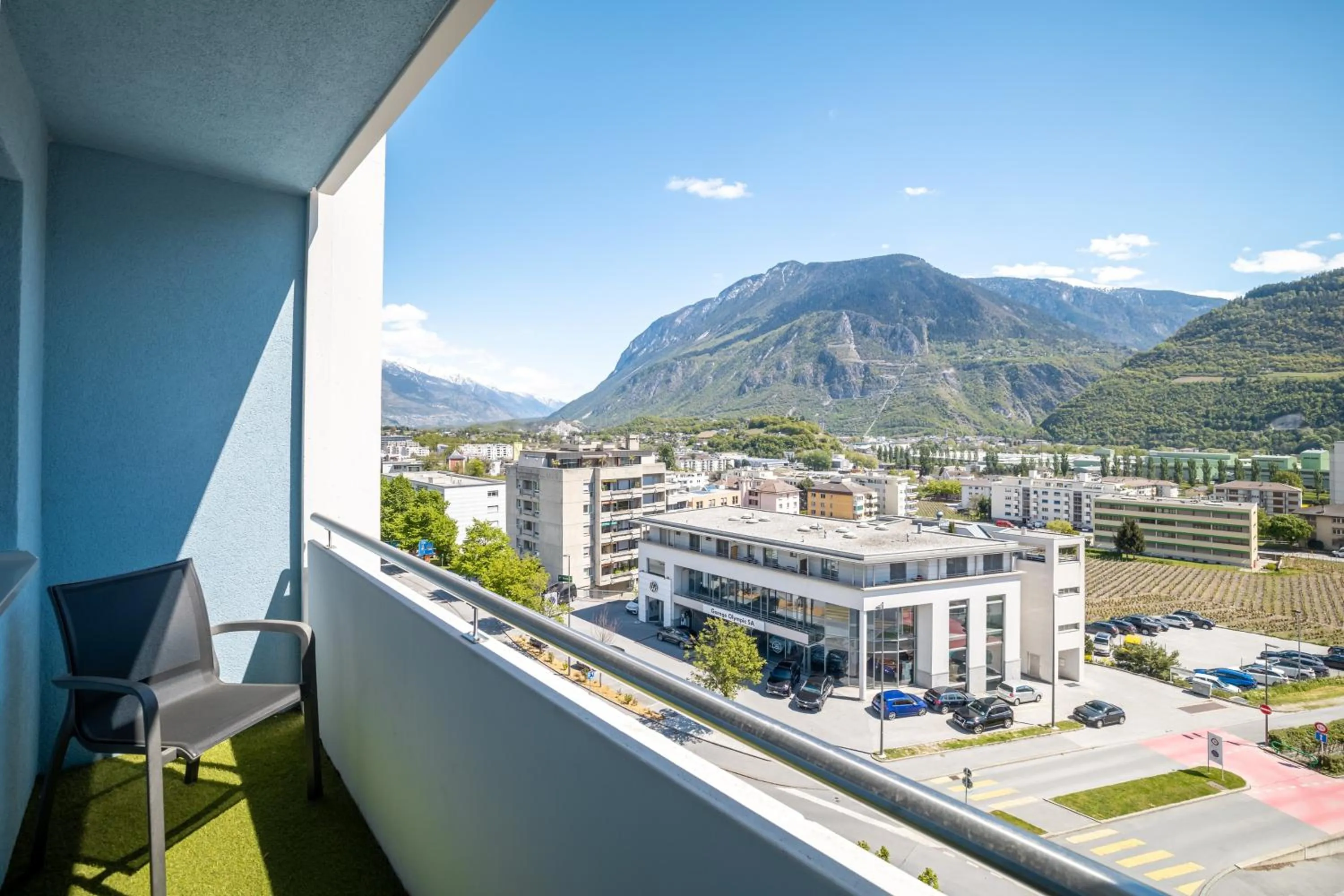 Balcony/Terrace in Nonanteneuf appart hōtel Sierre - contactless check-in