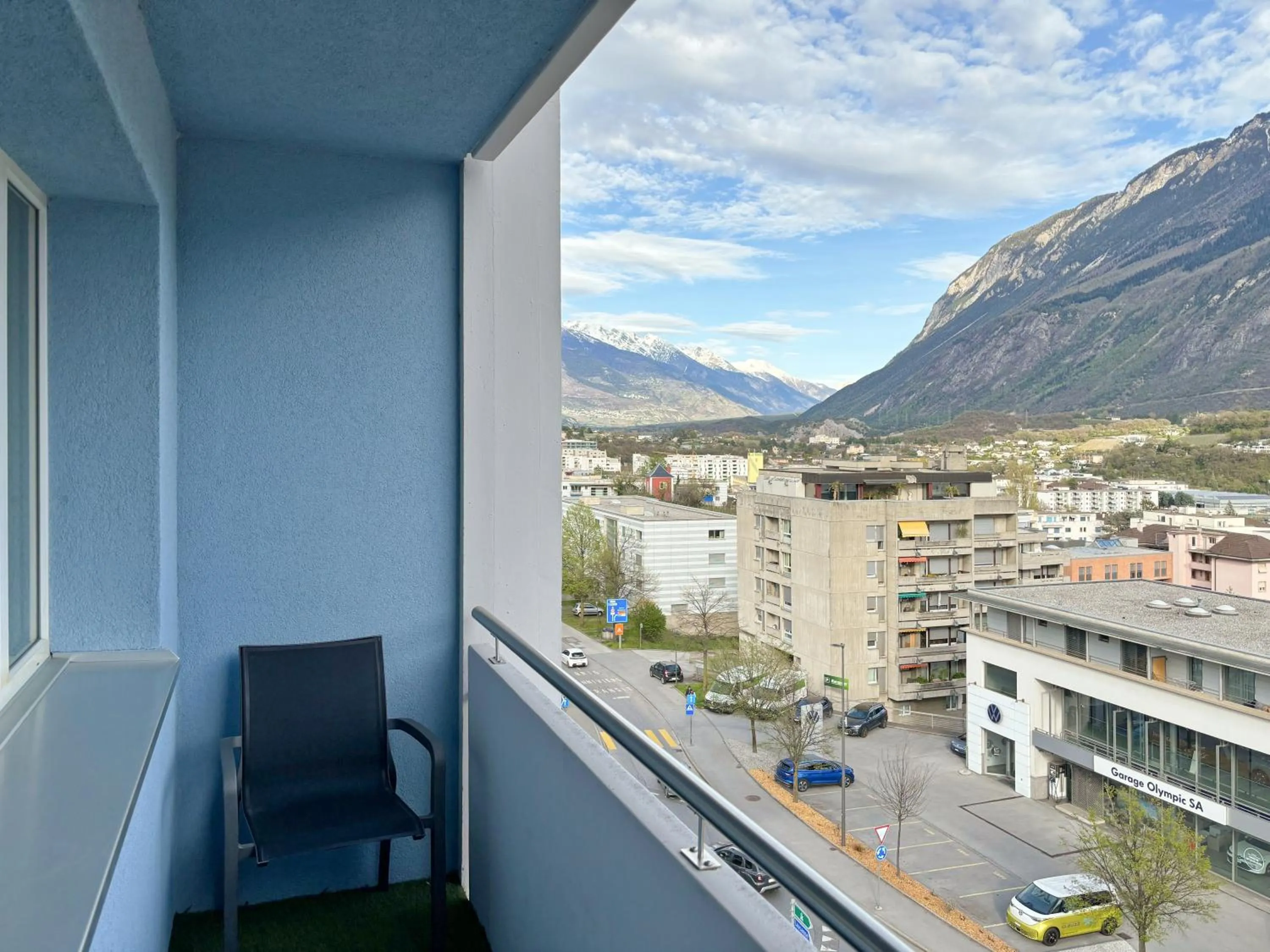 Balcony/Terrace in Nonanteneuf appart hōtel Sierre - contactless check-in