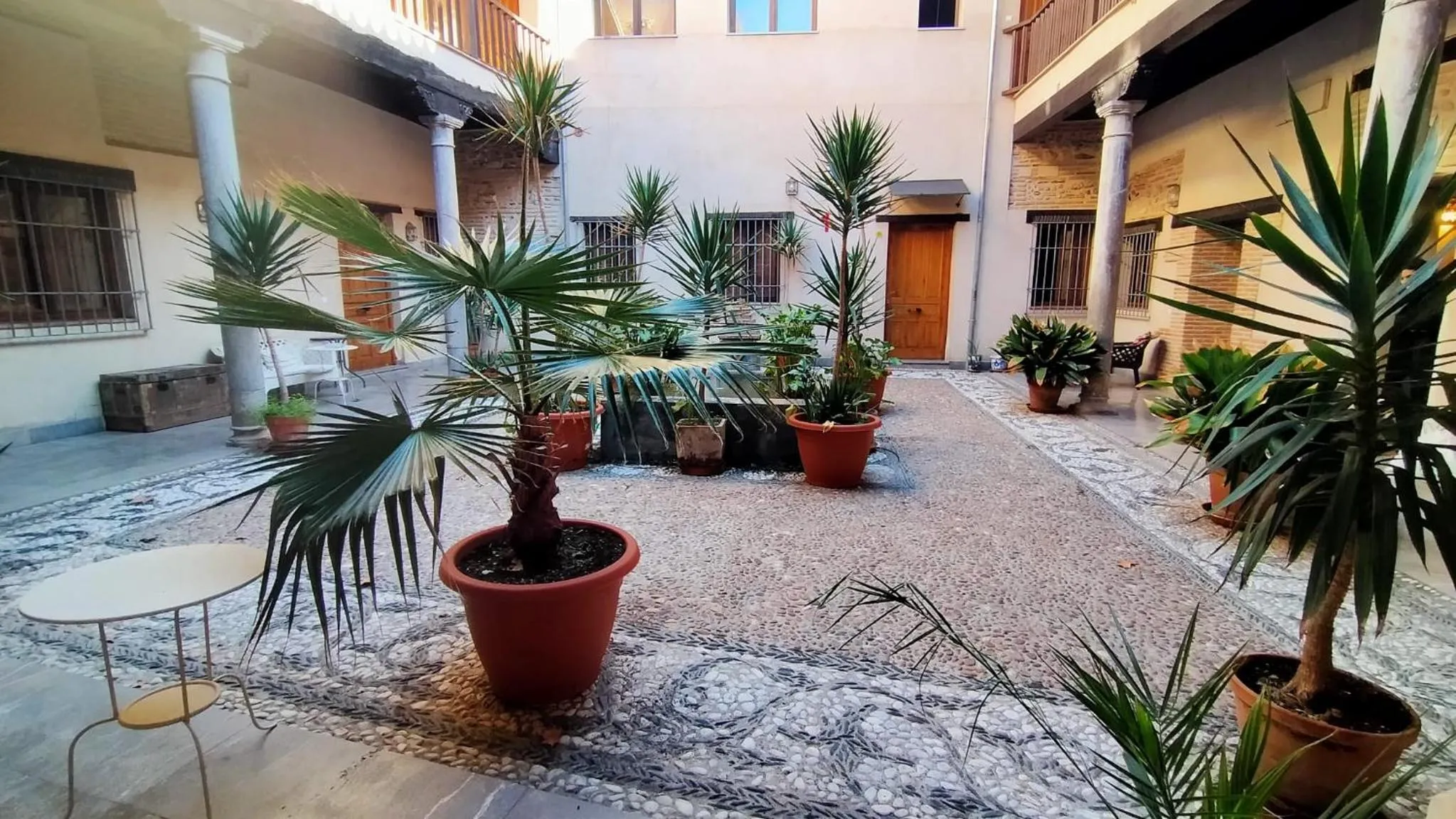 Property building in Abadia Suites