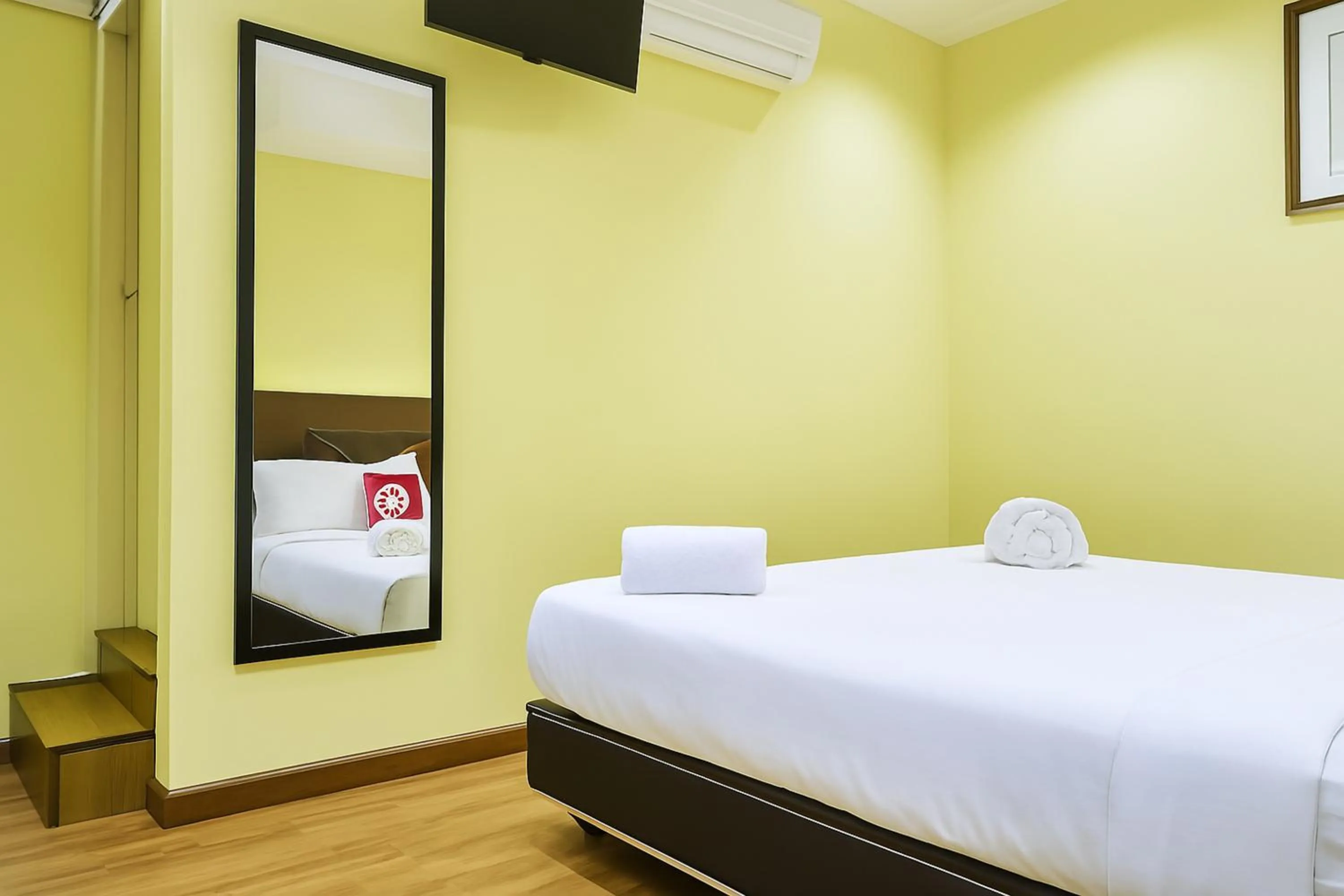 Photo of the whole room, Bed in Hotel Sunjoy9 Bandar Sunway