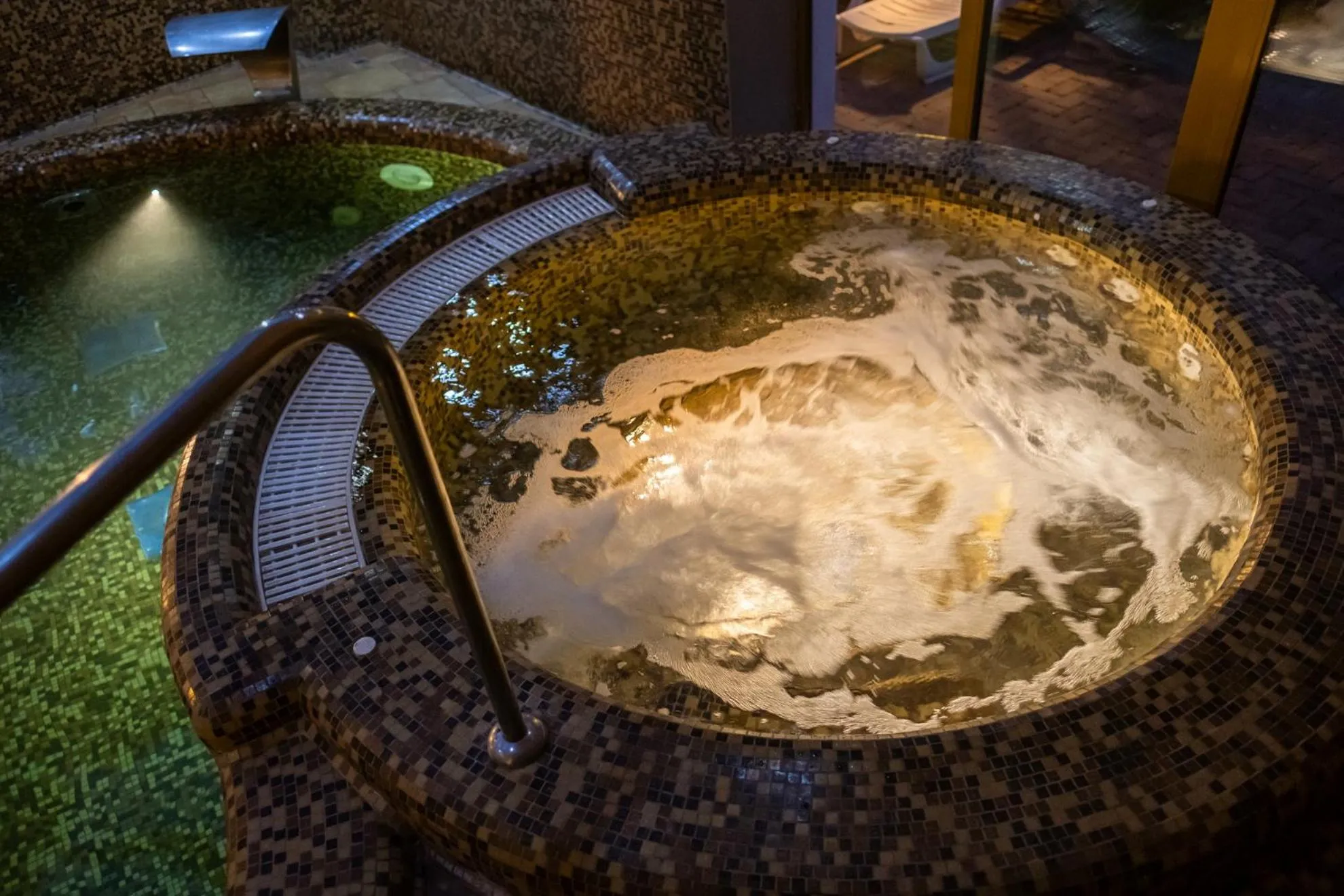 Hot Tub in Wellness Hotel Laroba