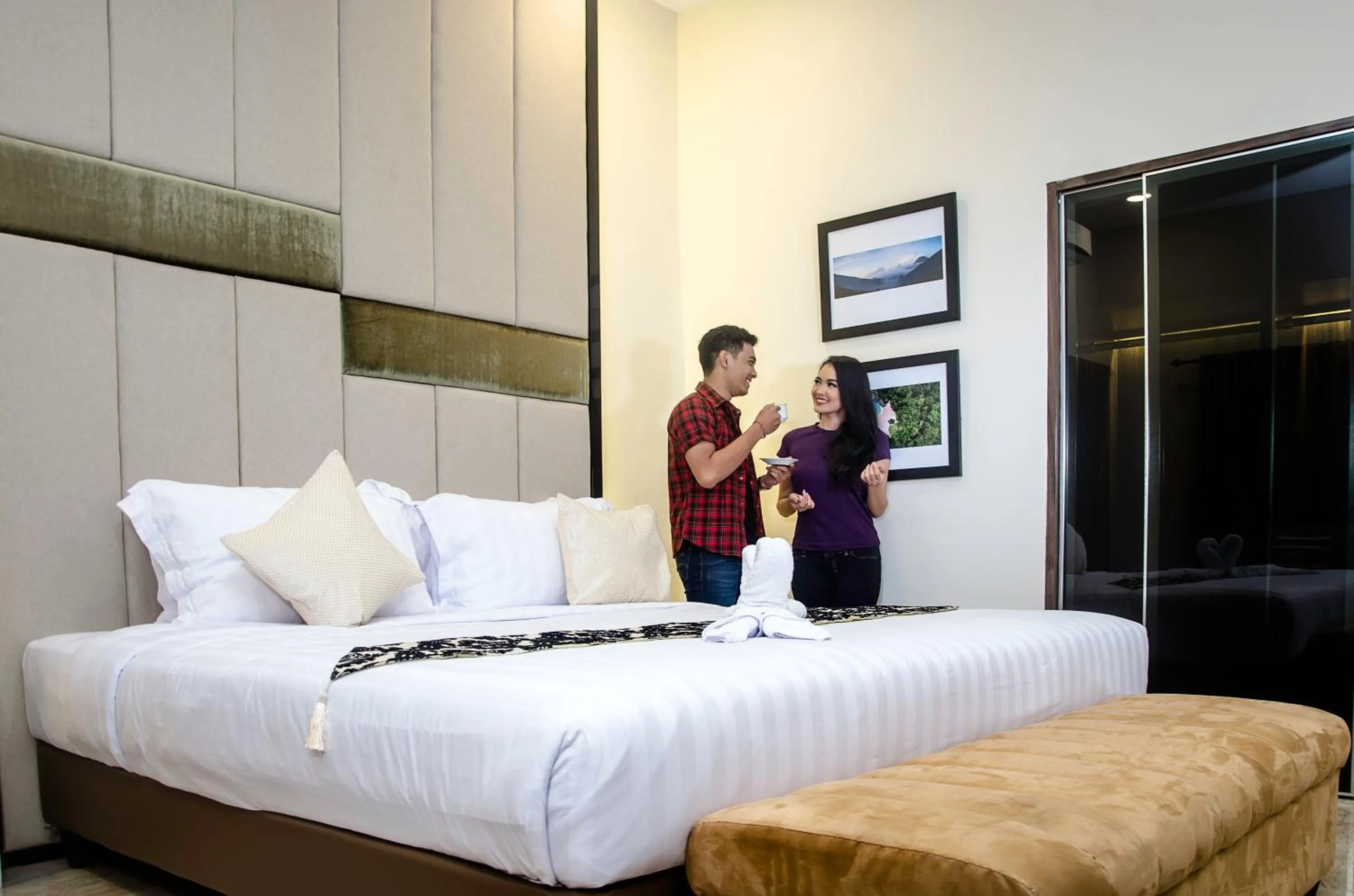 Bed in Grand Harvest Resort & Villas