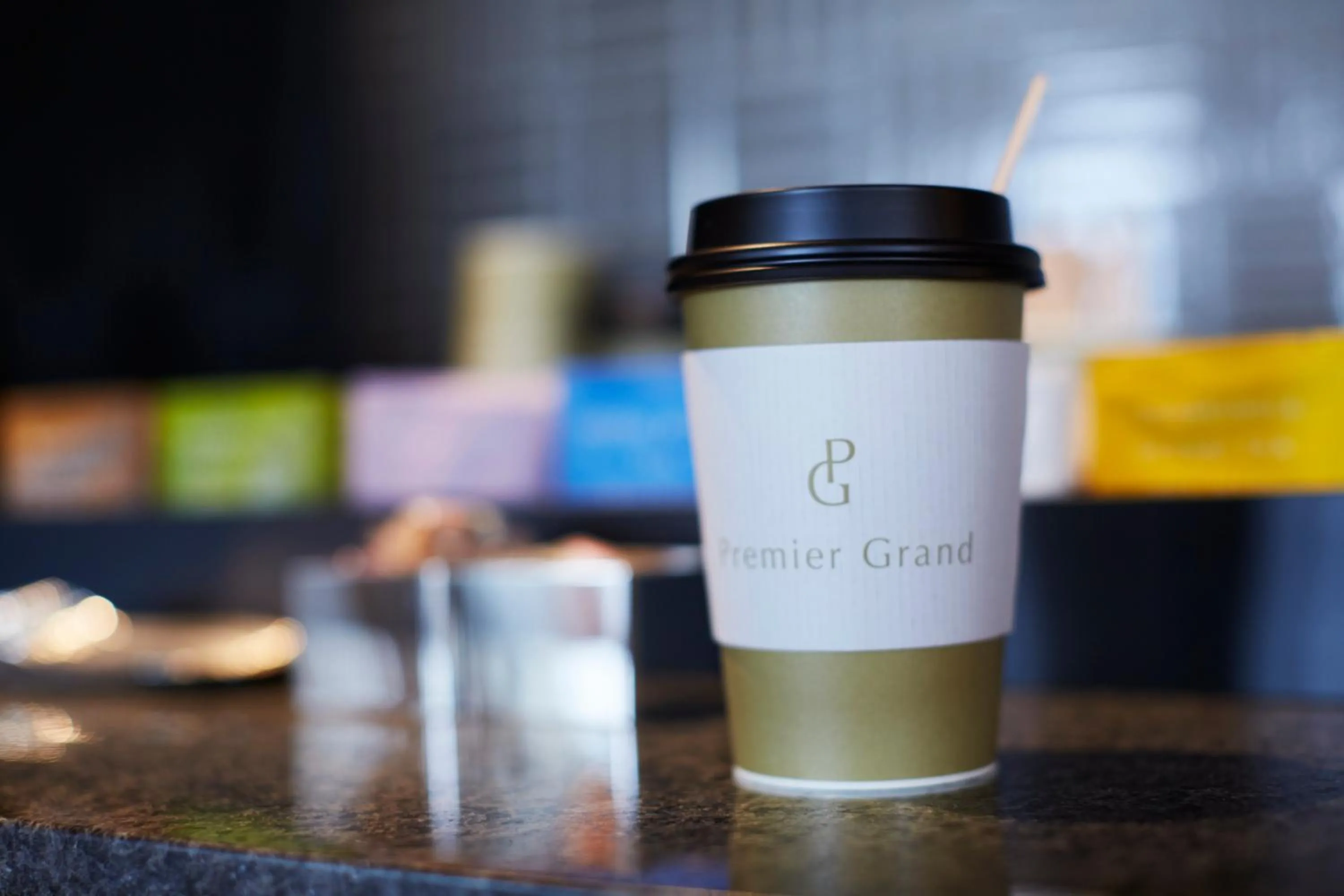 Lounge or bar in Keio Plaza Hotel Tokyo Premier Grand