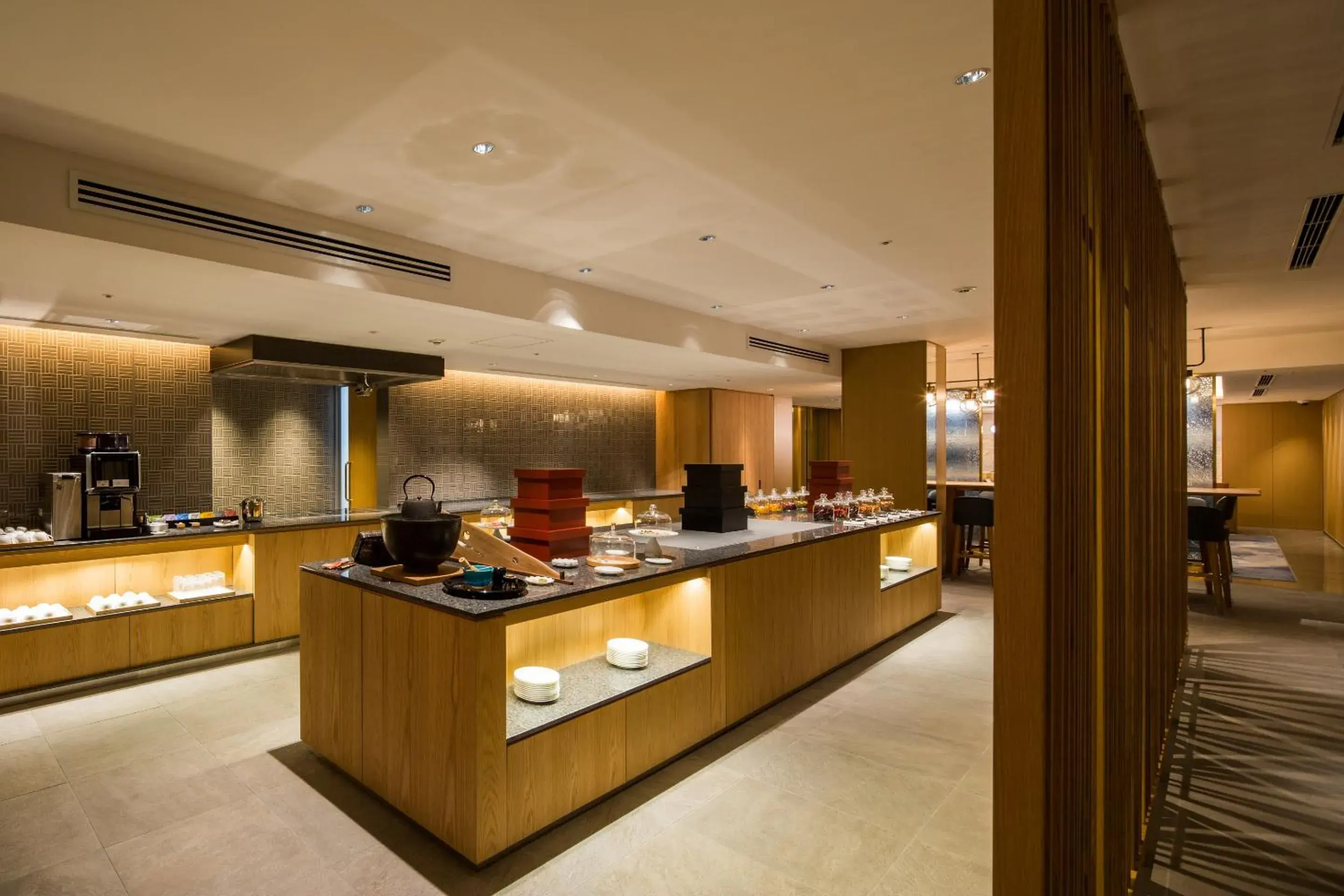 Lounge or bar in Keio Plaza Hotel Tokyo Premier Grand Lounge or bar in Keio Plaza Hotel Tokyo Premier Grand