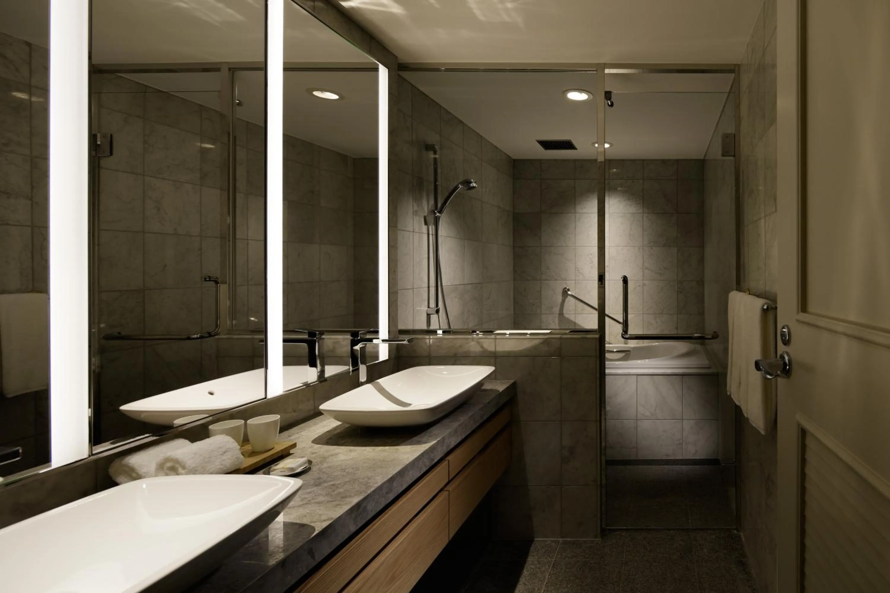Bathroom in Keio Plaza Hotel Tokyo Premier Grand