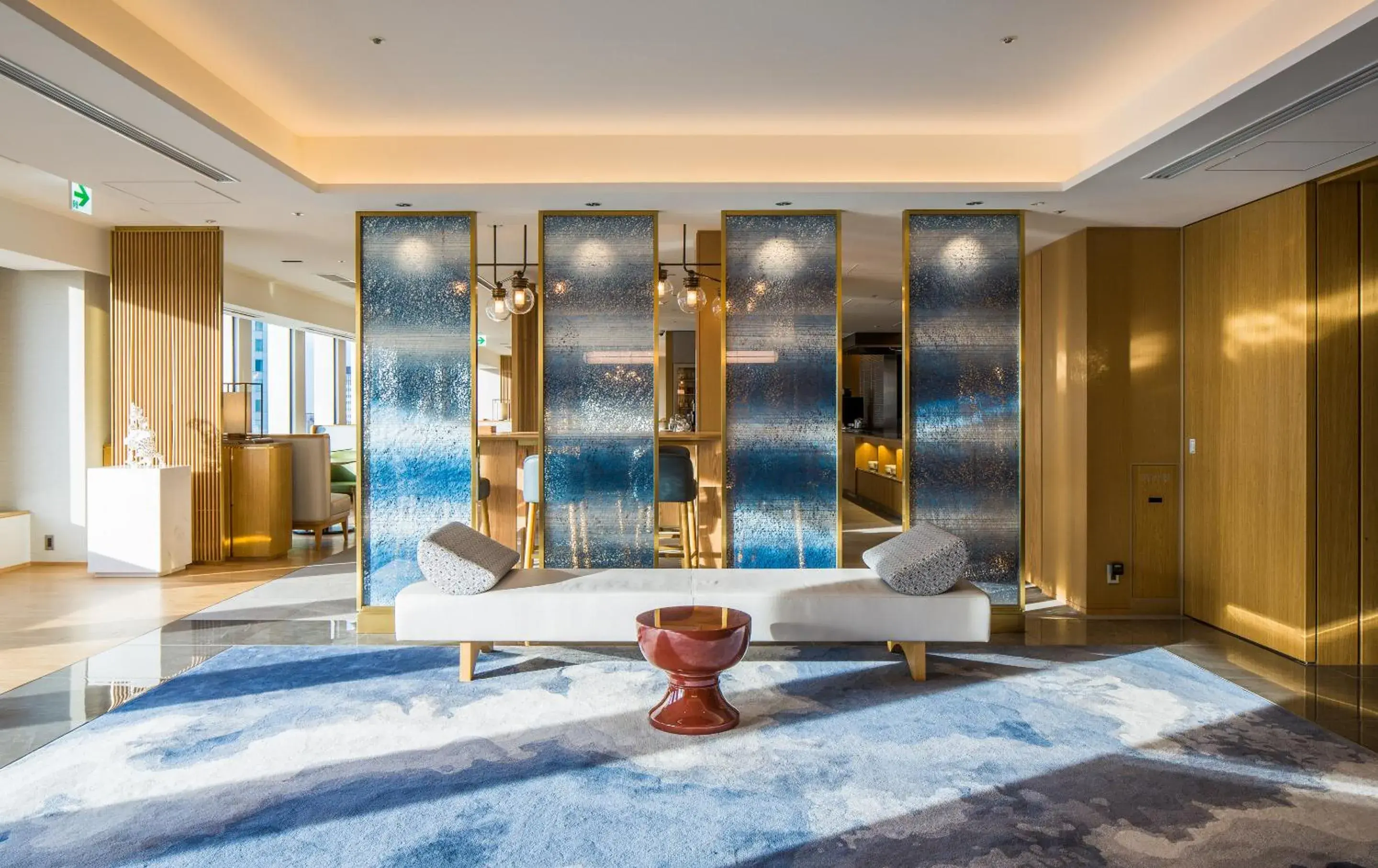 Lobby or reception in Keio Plaza Hotel Tokyo Premier Grand Lobby or reception in Keio Plaza Hotel Tokyo Premier Grand