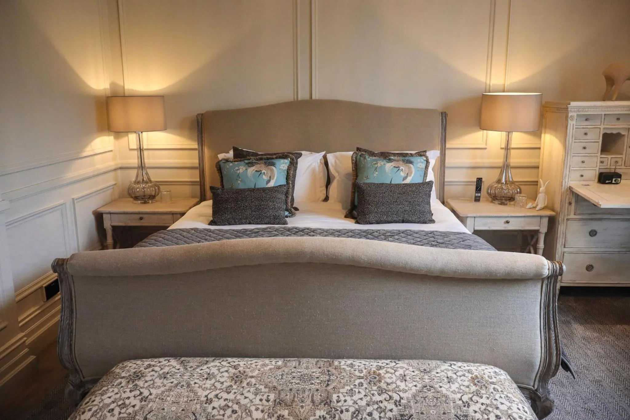 Bedroom, Bed in Ballyroe Lodge