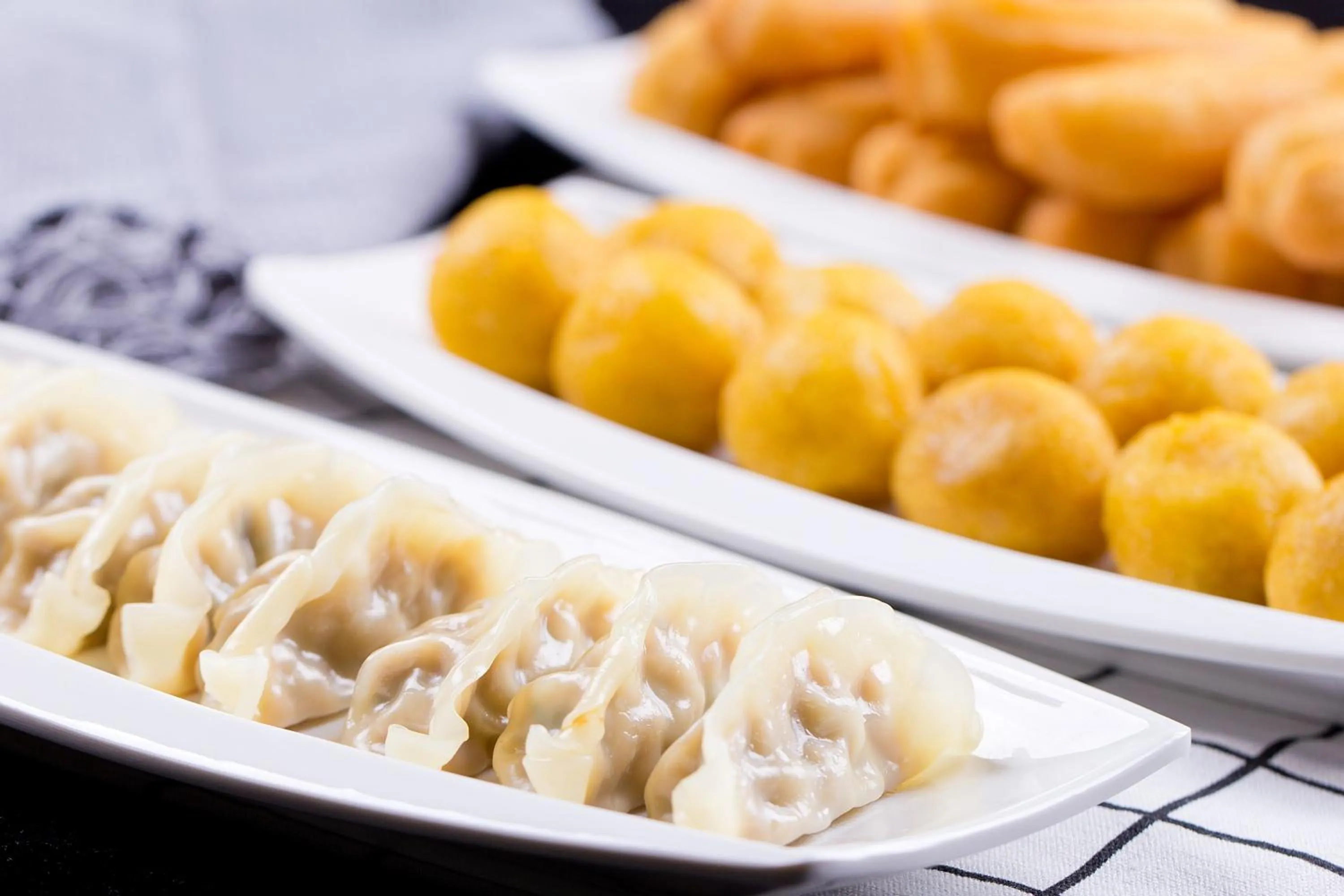 Food in Qingdao MG Hotel l Walking distance to the beach & railway station & St Michaels Cathedral