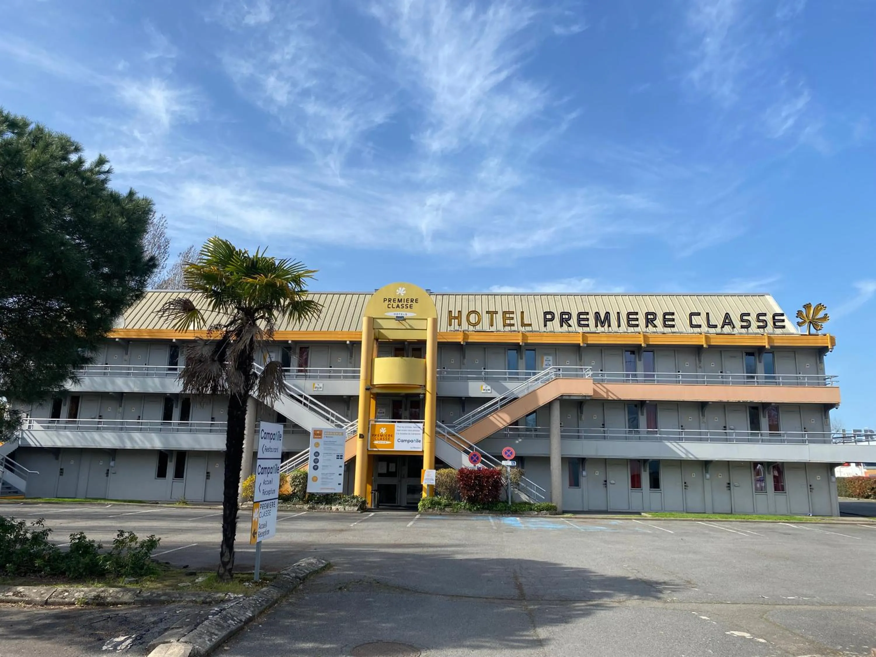 Facade/entrance in Première Classe Nantes Sud - Rezé Aéroport