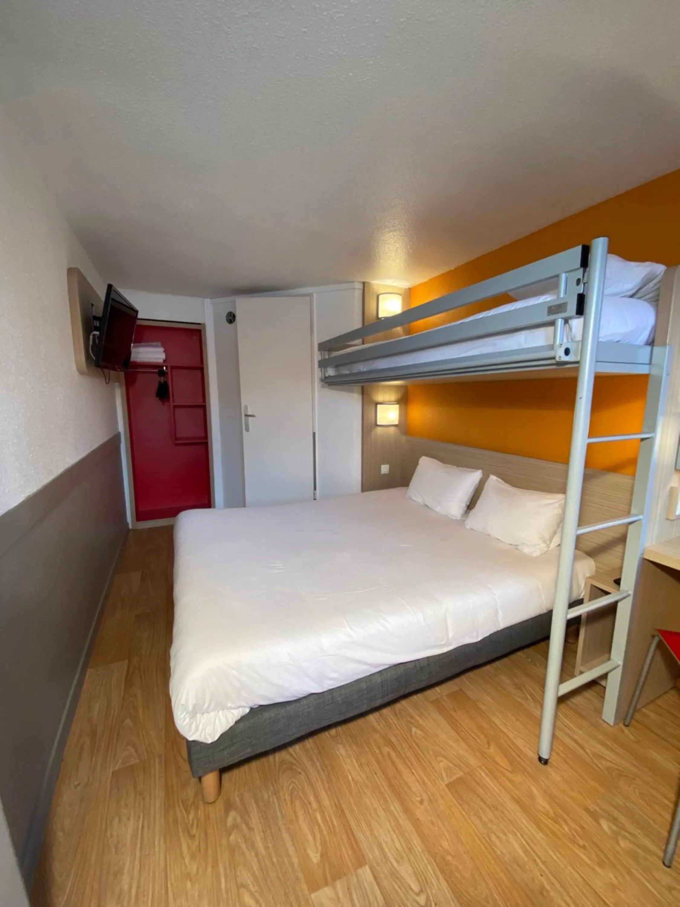 Bed in Première Classe Nantes Sud - Rezé Aéroport