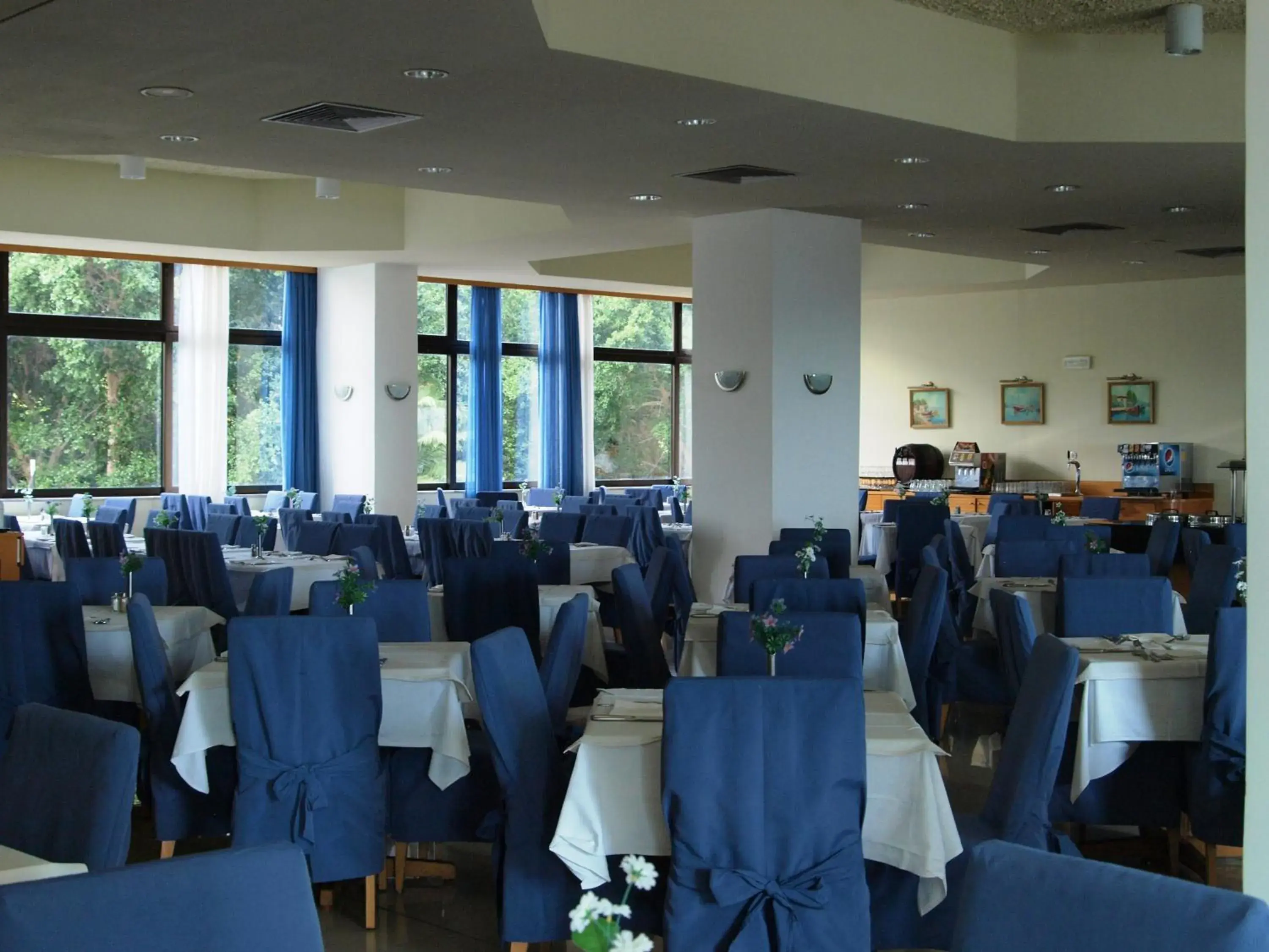 Restaurant/places to eat in Calypso Beach Restaurant/places to eat in Calypso Beach
