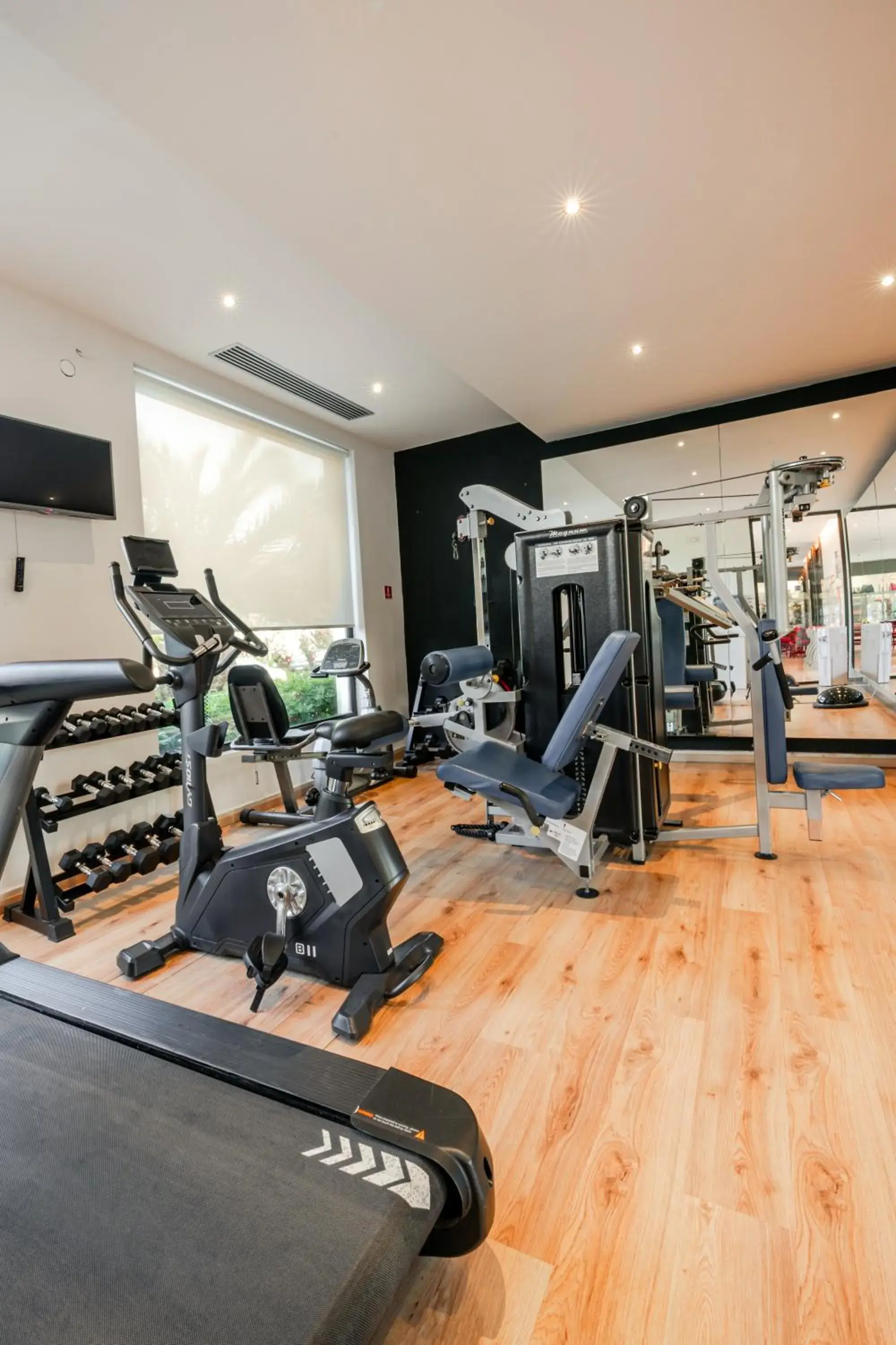 Fitness centre/facilities in Calypso Beach Fitness centre/facilities in Calypso Beach