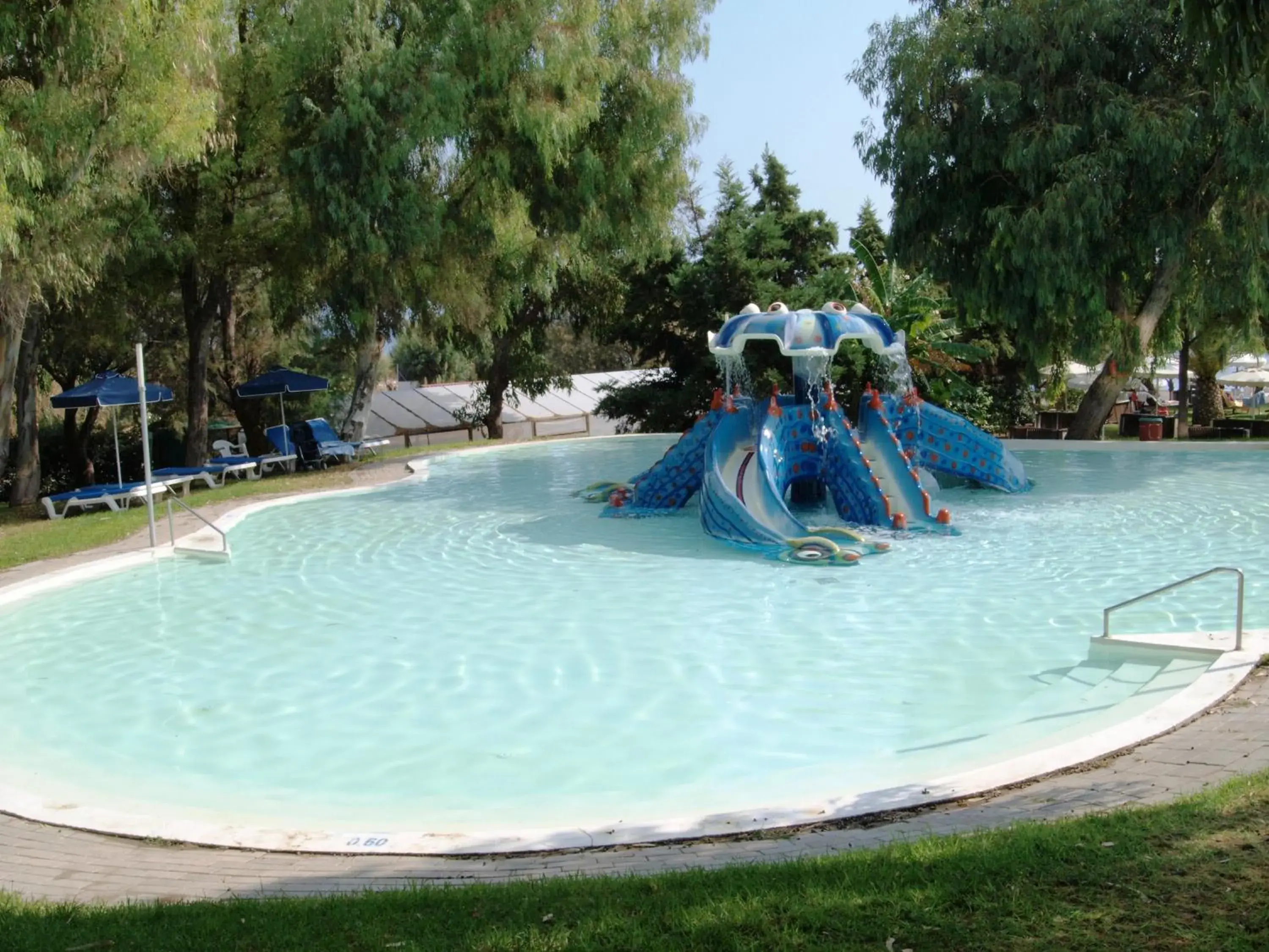 Swimming pool in Calypso Beach Swimming pool in Calypso Beach
