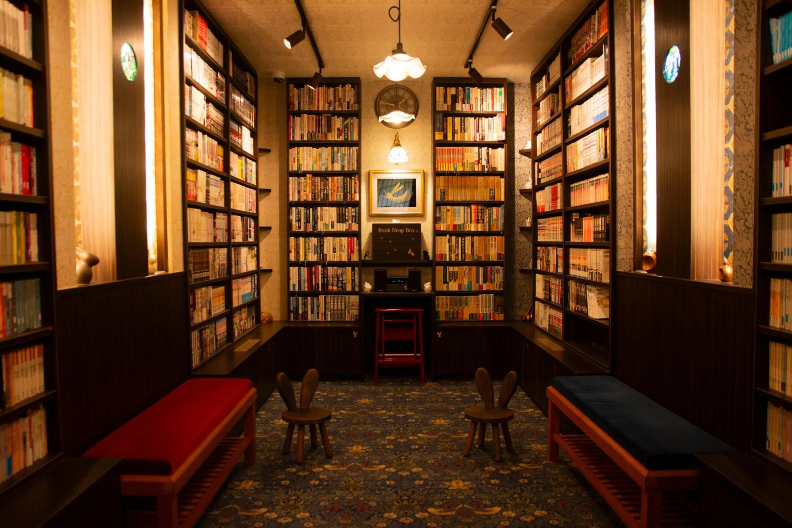 Library in TAKITEI Riverside Onsen ーA Hidden Ryokan in Kanazawaー