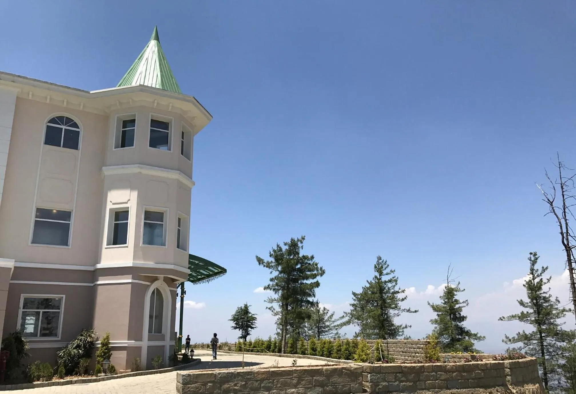 Property building in Club Mahindra Pristine Peaks Naldehra