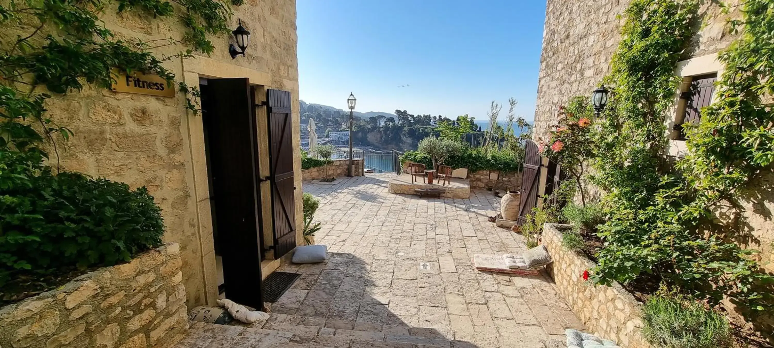 Fitness centre/facilities in Hotel Palata Venezia Fitness centre/facilities in Hotel Palata Venezia