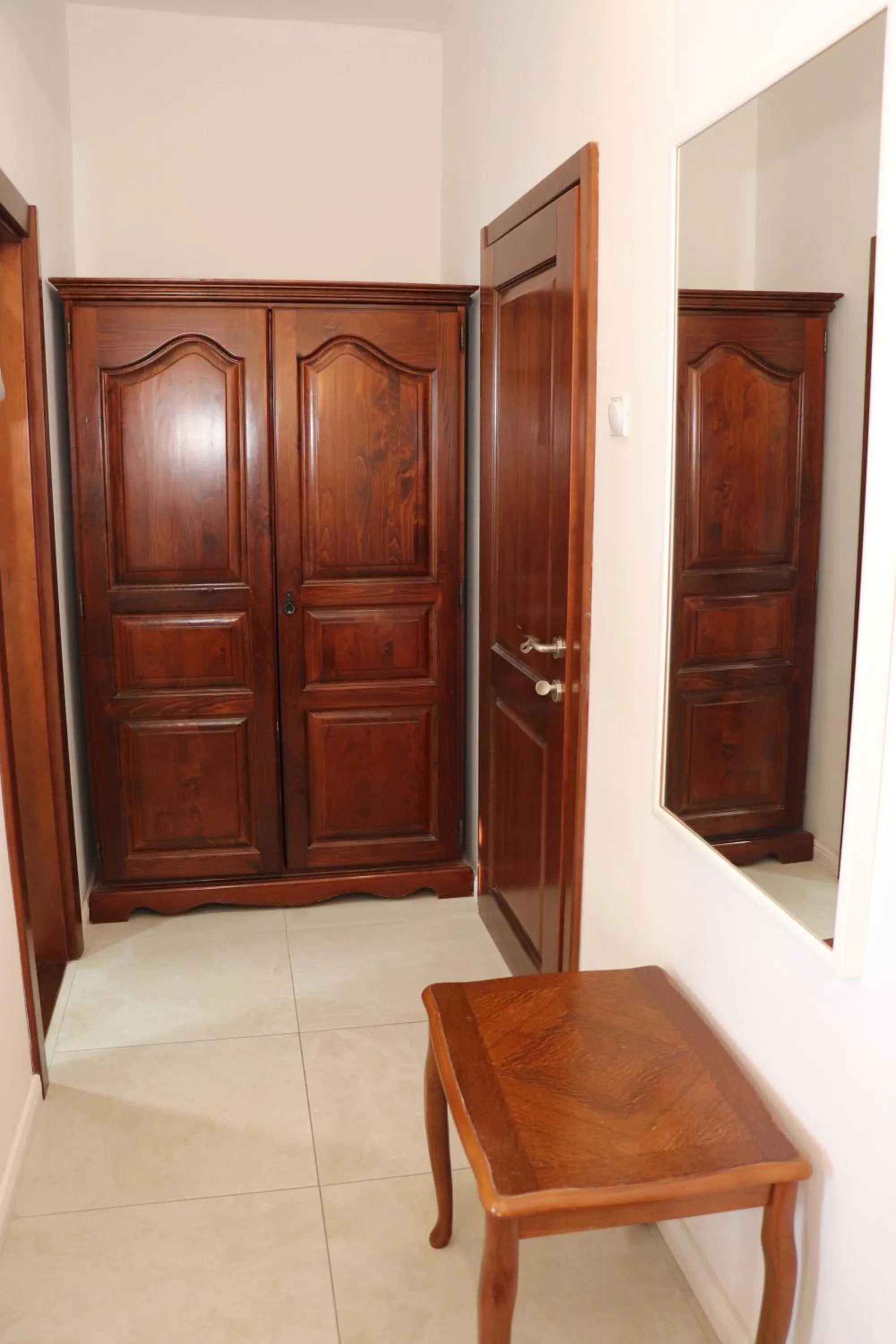 wardrobe in Hotel Palata Venezia