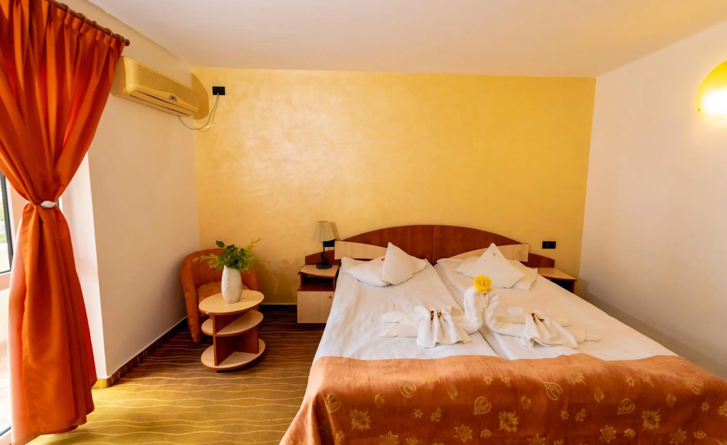 Double or Twin Room with City View in Hotel Corsa Double or Twin Room with City View in Hotel Corsa