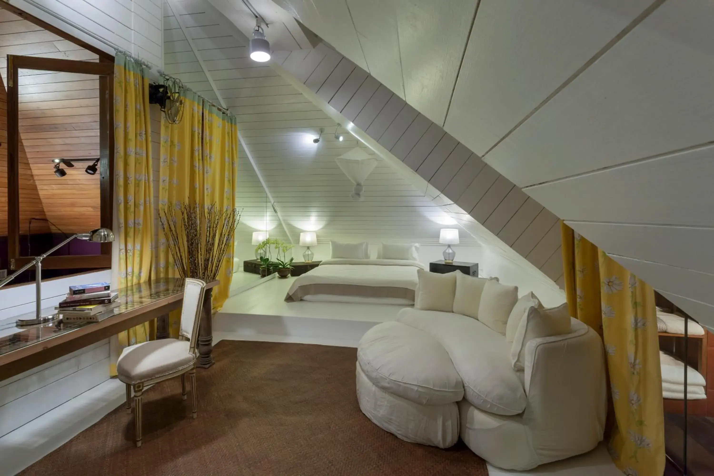 Bedroom, Bed in Chandra Residence Bedroom, Bed in Chandra Residence