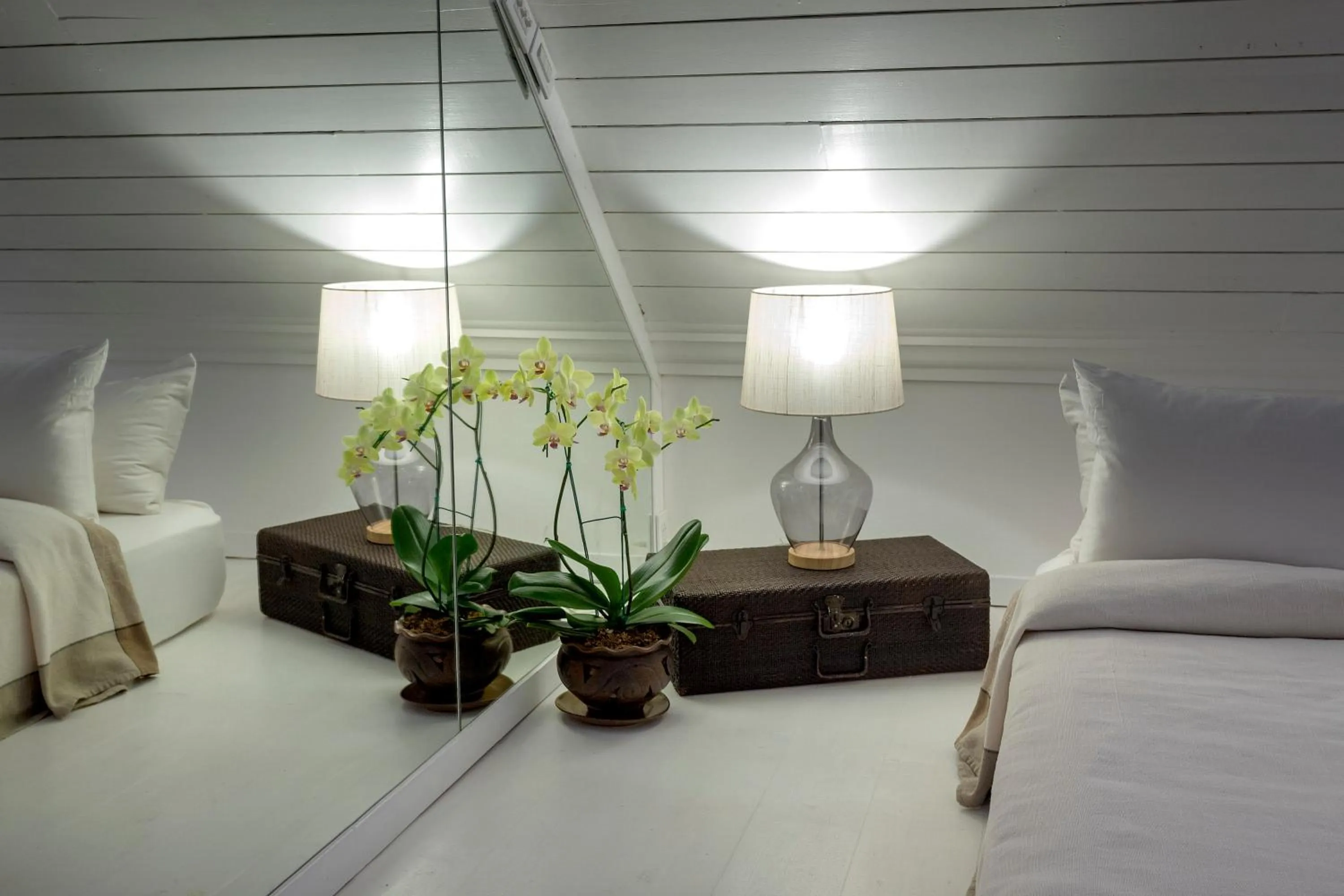 Decorative detail, Bed in Chandra Residence